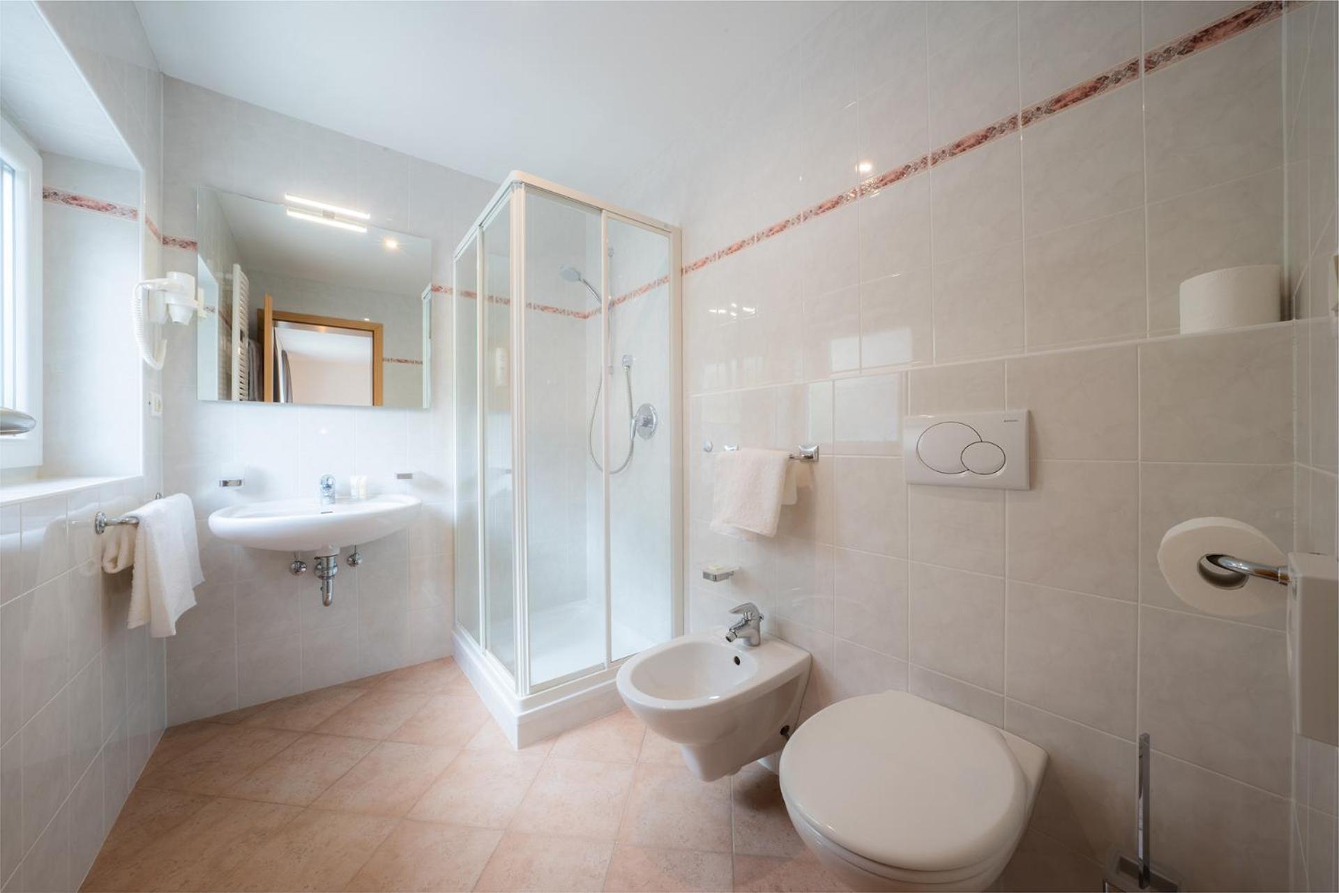 Superior Triple Room - Photo 8
