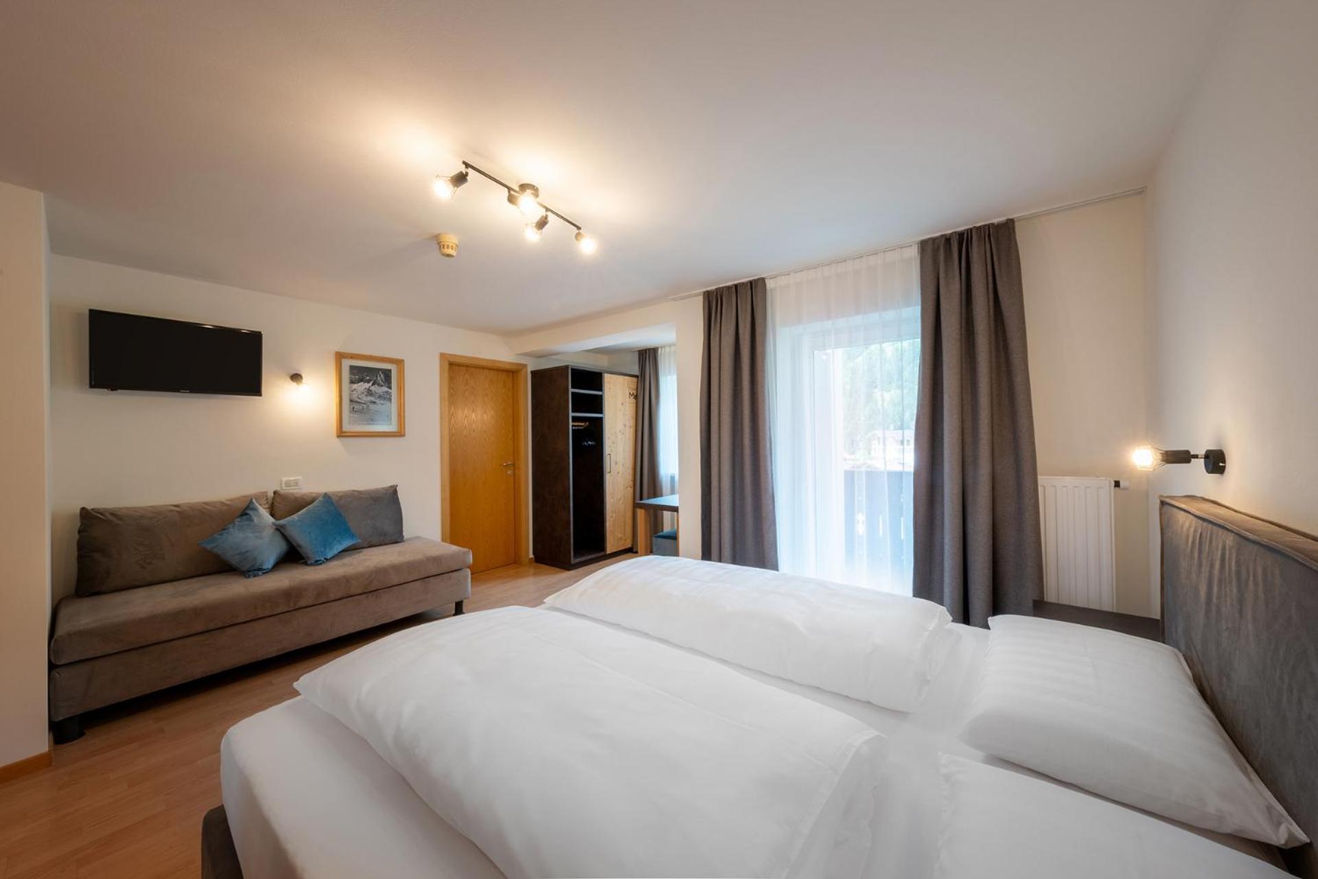 Superior Triple Room - Photo 5