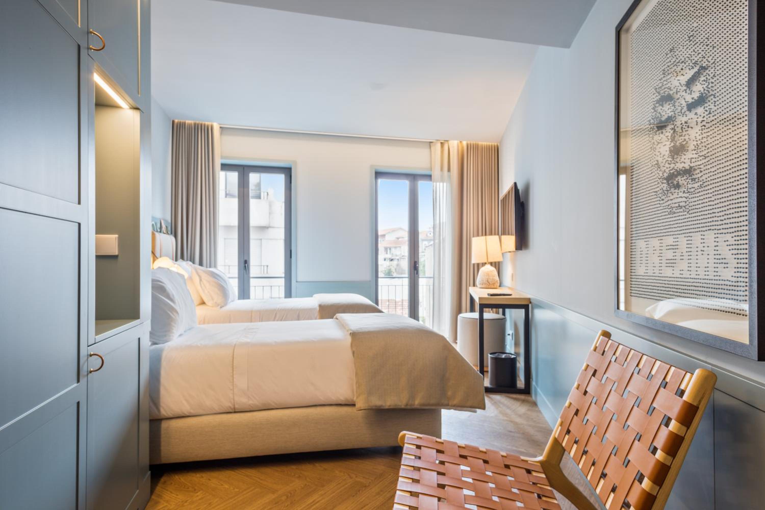 Deluxe Room - Photo 1