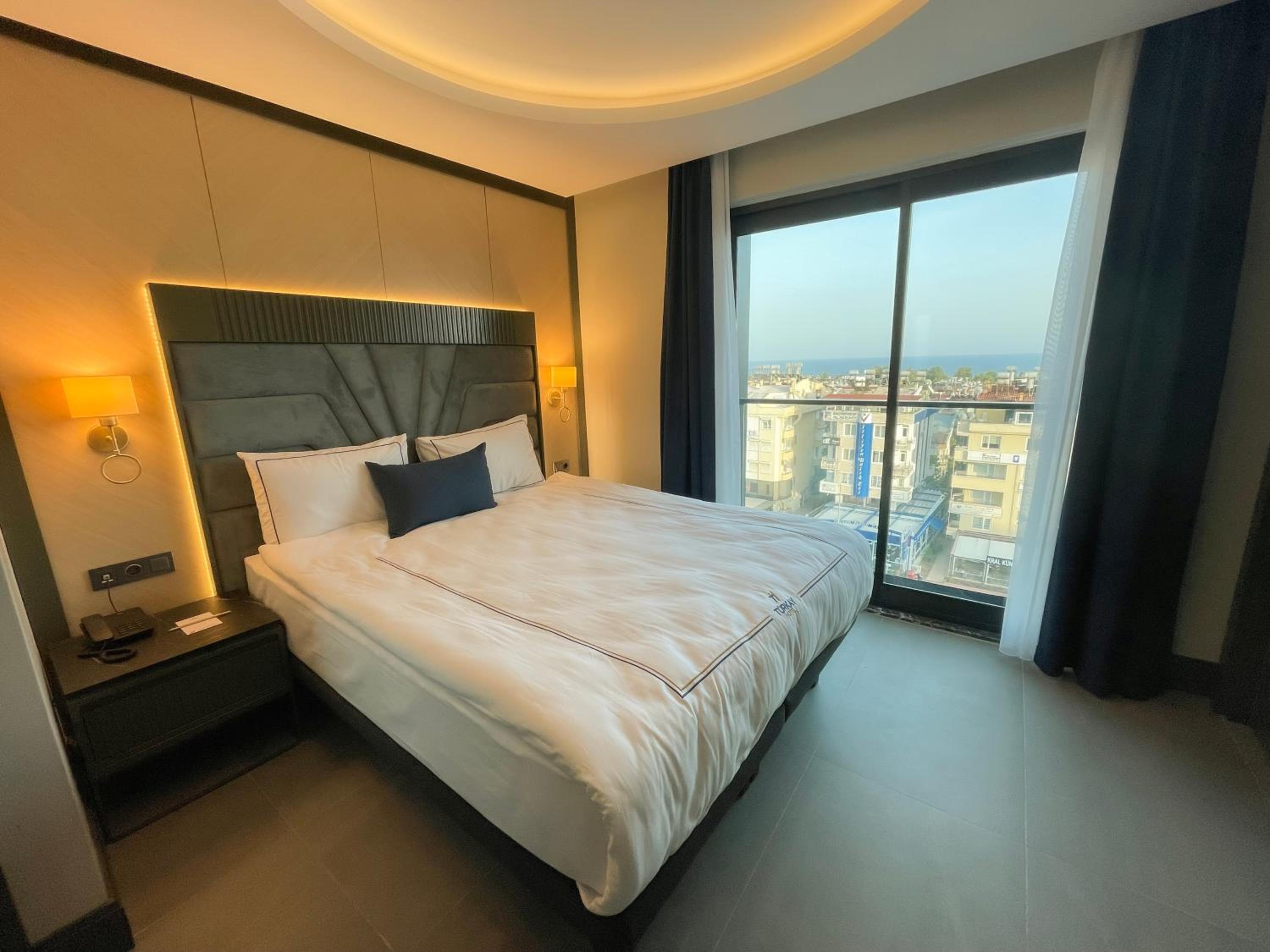 Deluxe Double Room with Sea View