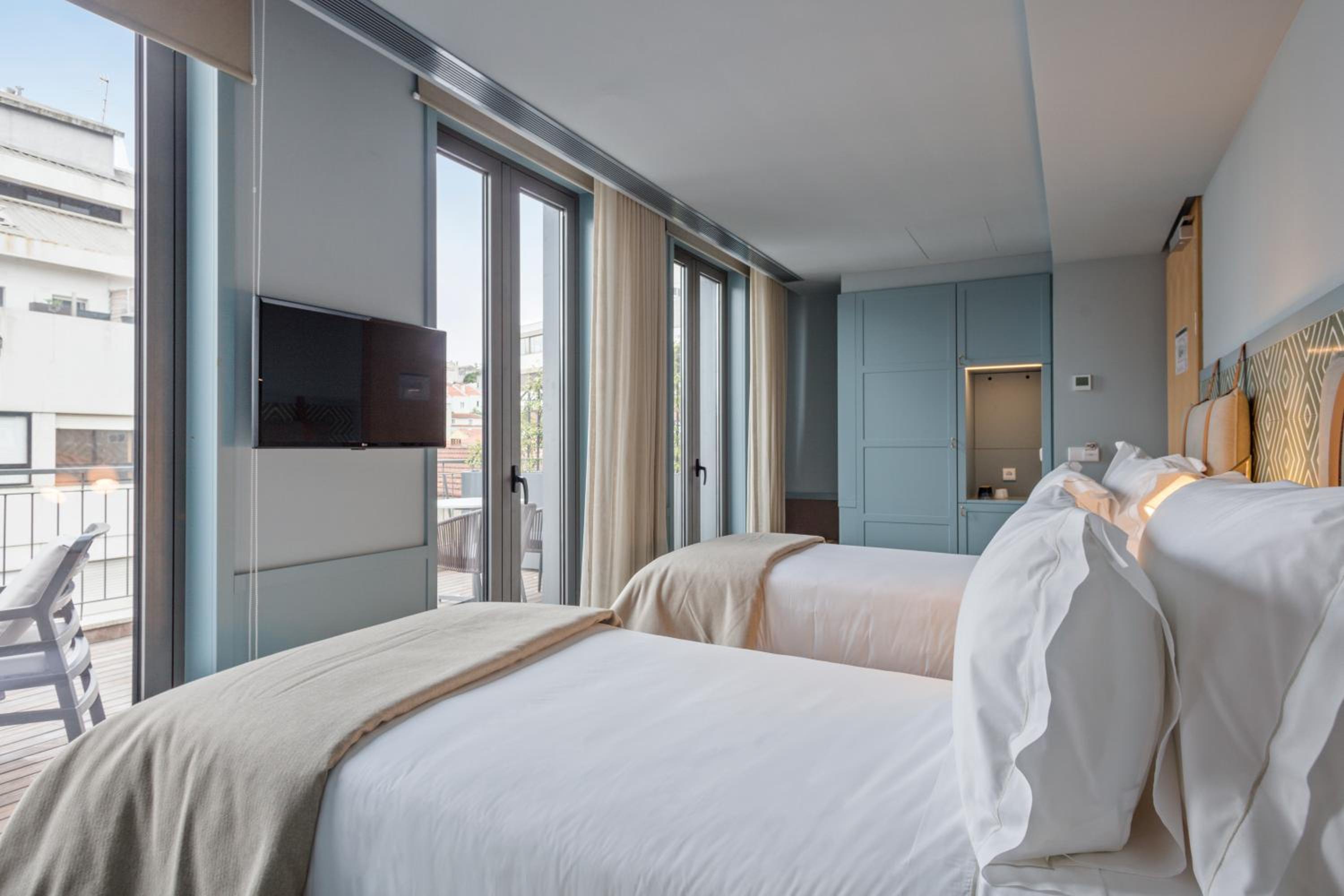 Deluxe Double Room with Terrace - Photo 2