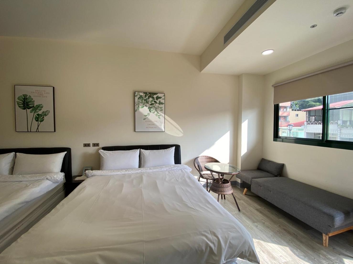 Classic Quadruple Room