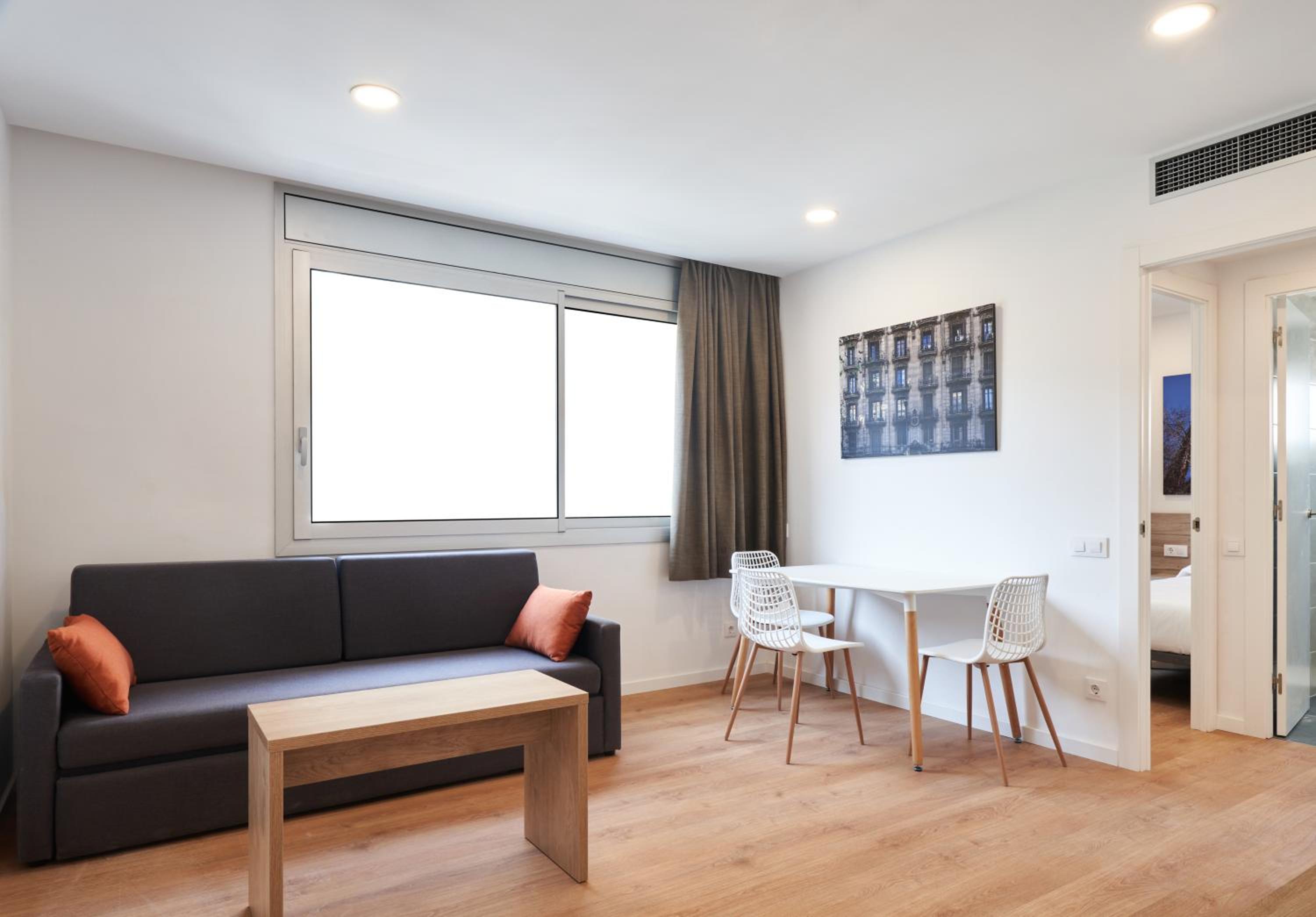 Apartment with Terrace photo 3