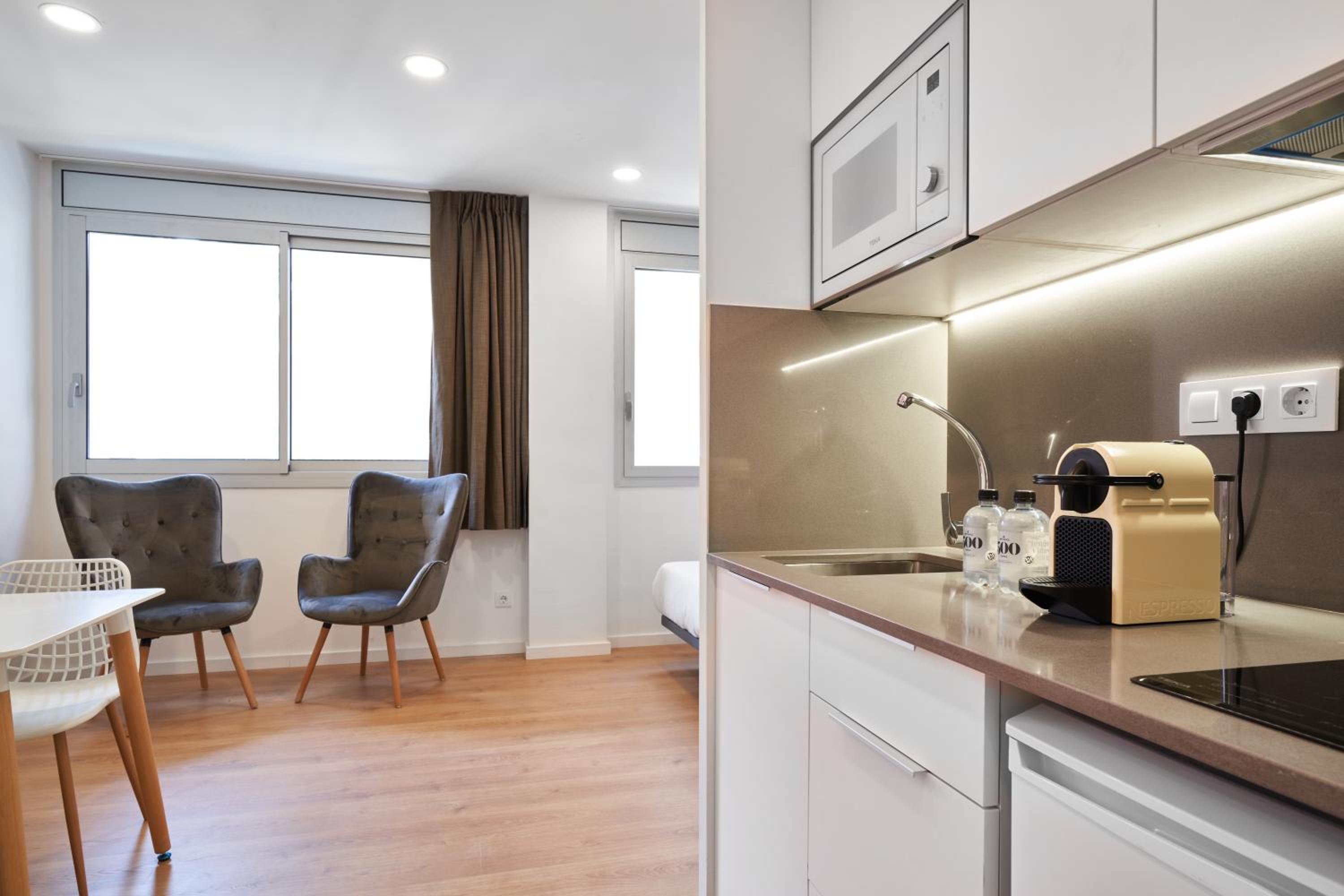 Penthouse Apartment photo 2