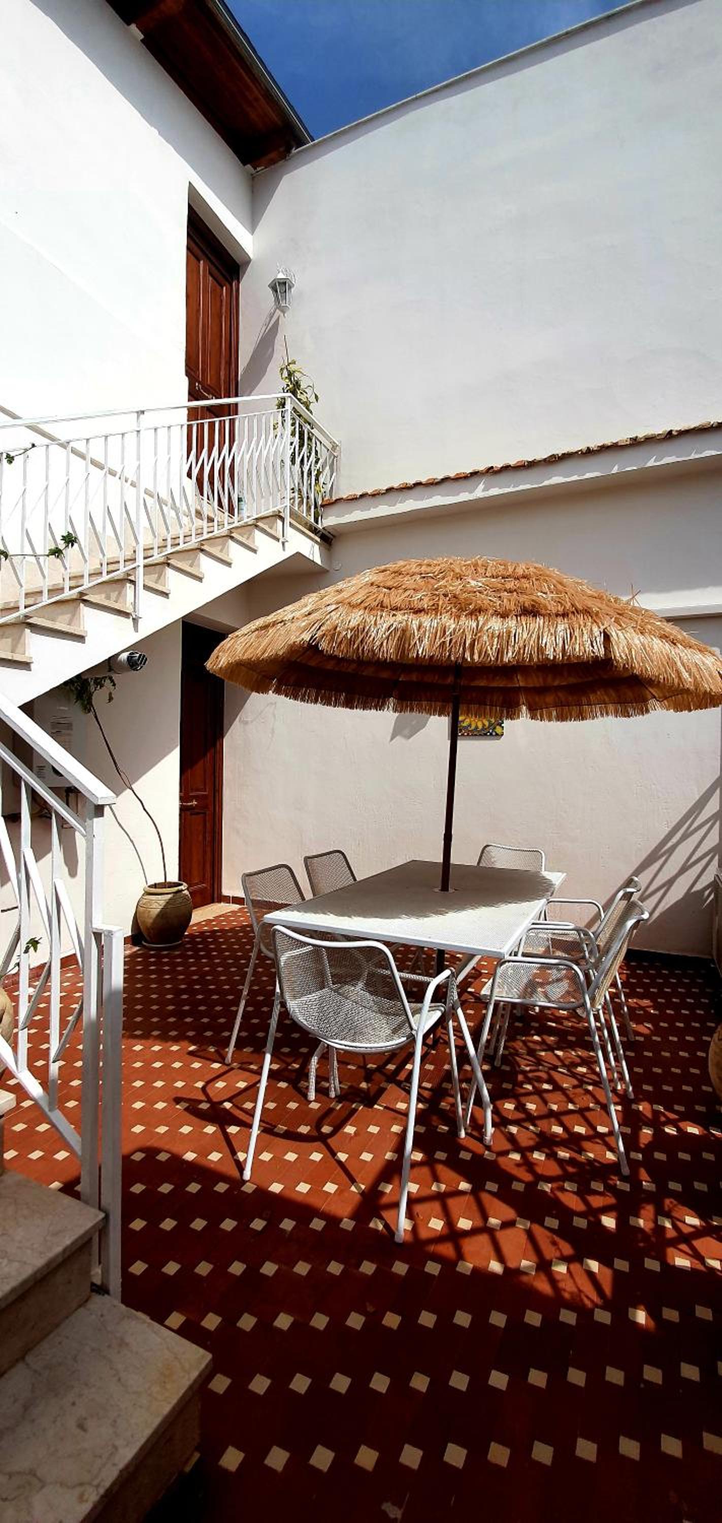 Double Room With Balcony photo 2