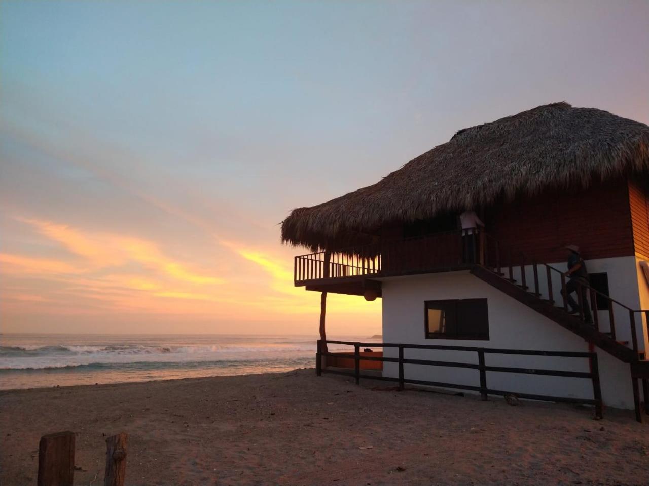 Deluxe Double or Twin Room with Sea View - Photo 20