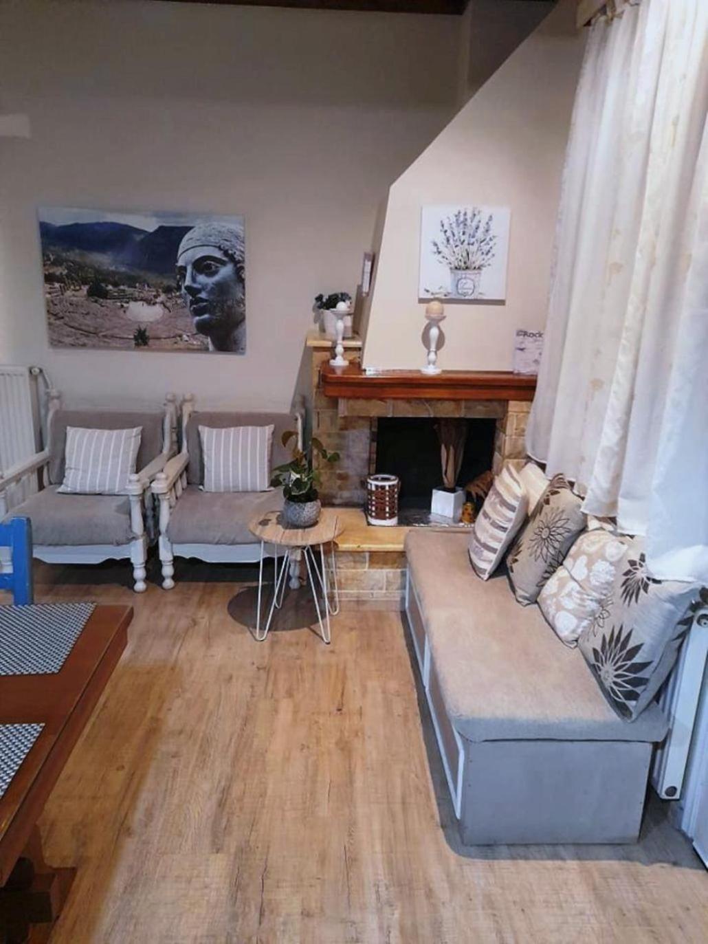 Three-Bedroom Apartment - Photo 8