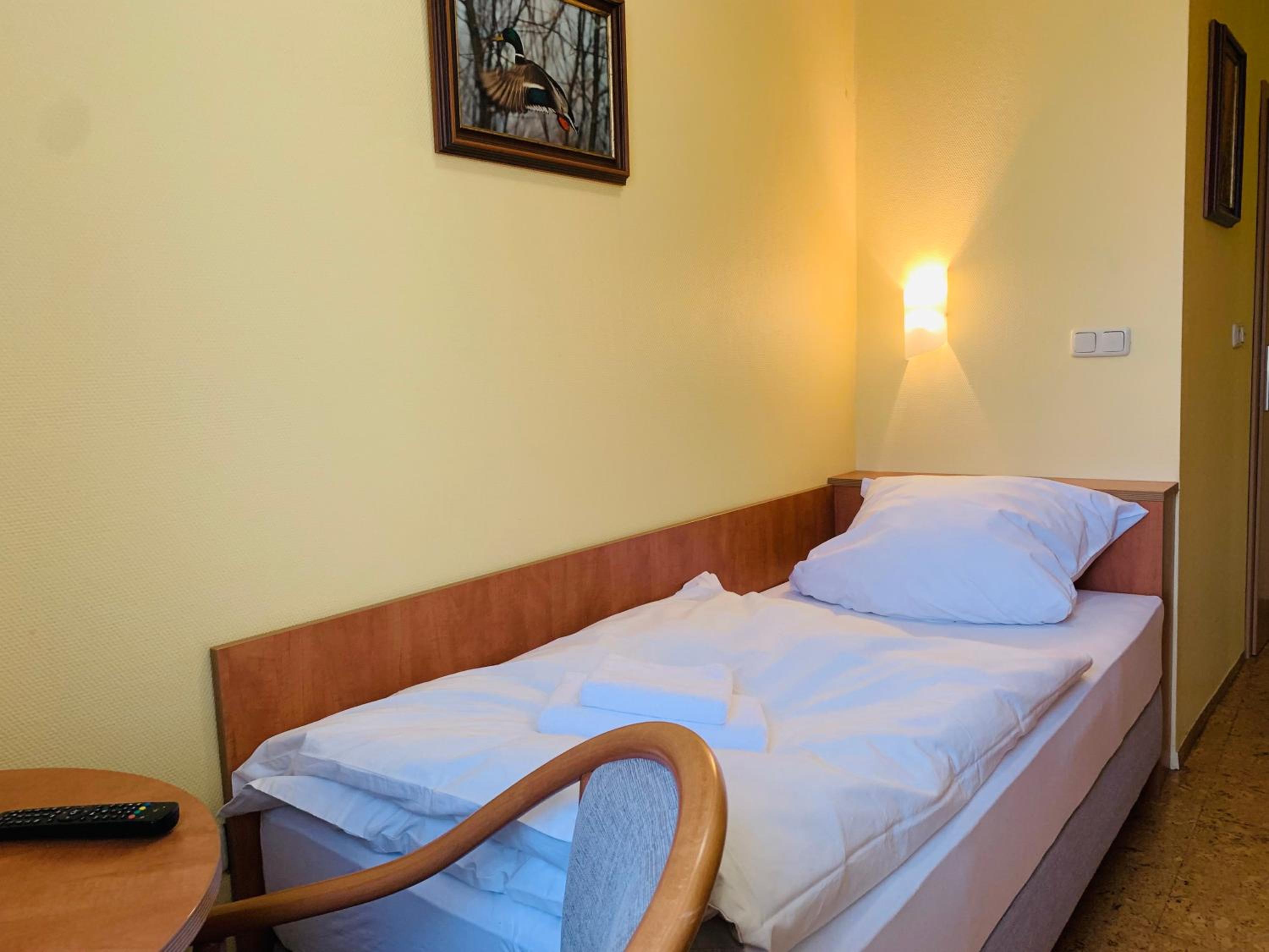 Single Room photo 2