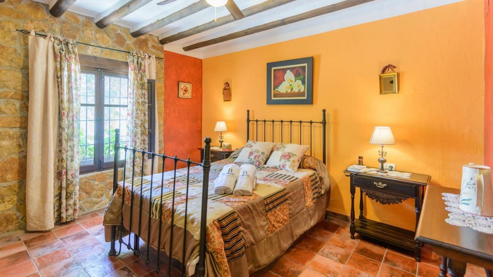 Five-Bedroom Villa photo 3
