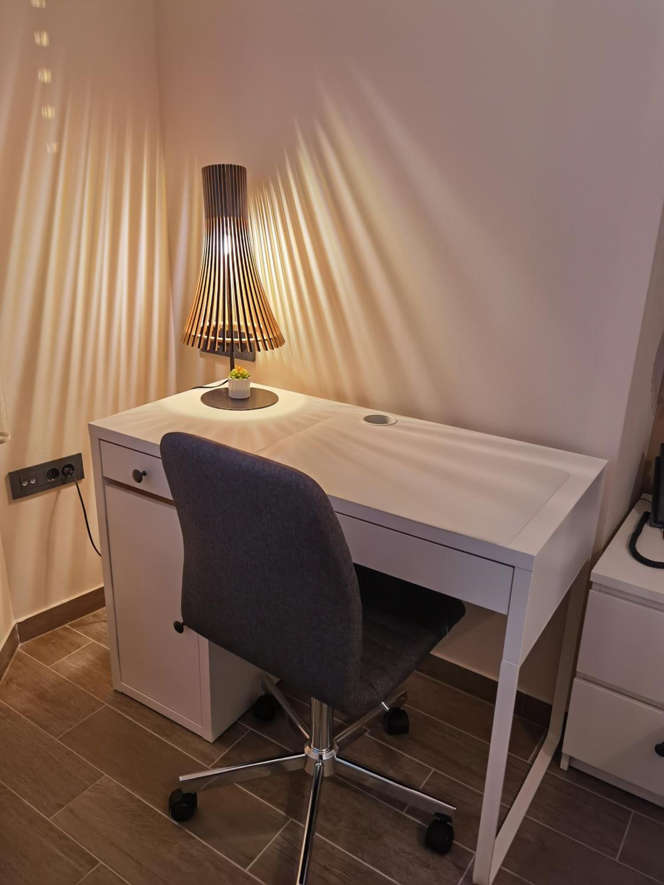 Deluxe Two-Bedroom Apartment with City View - Photo 13