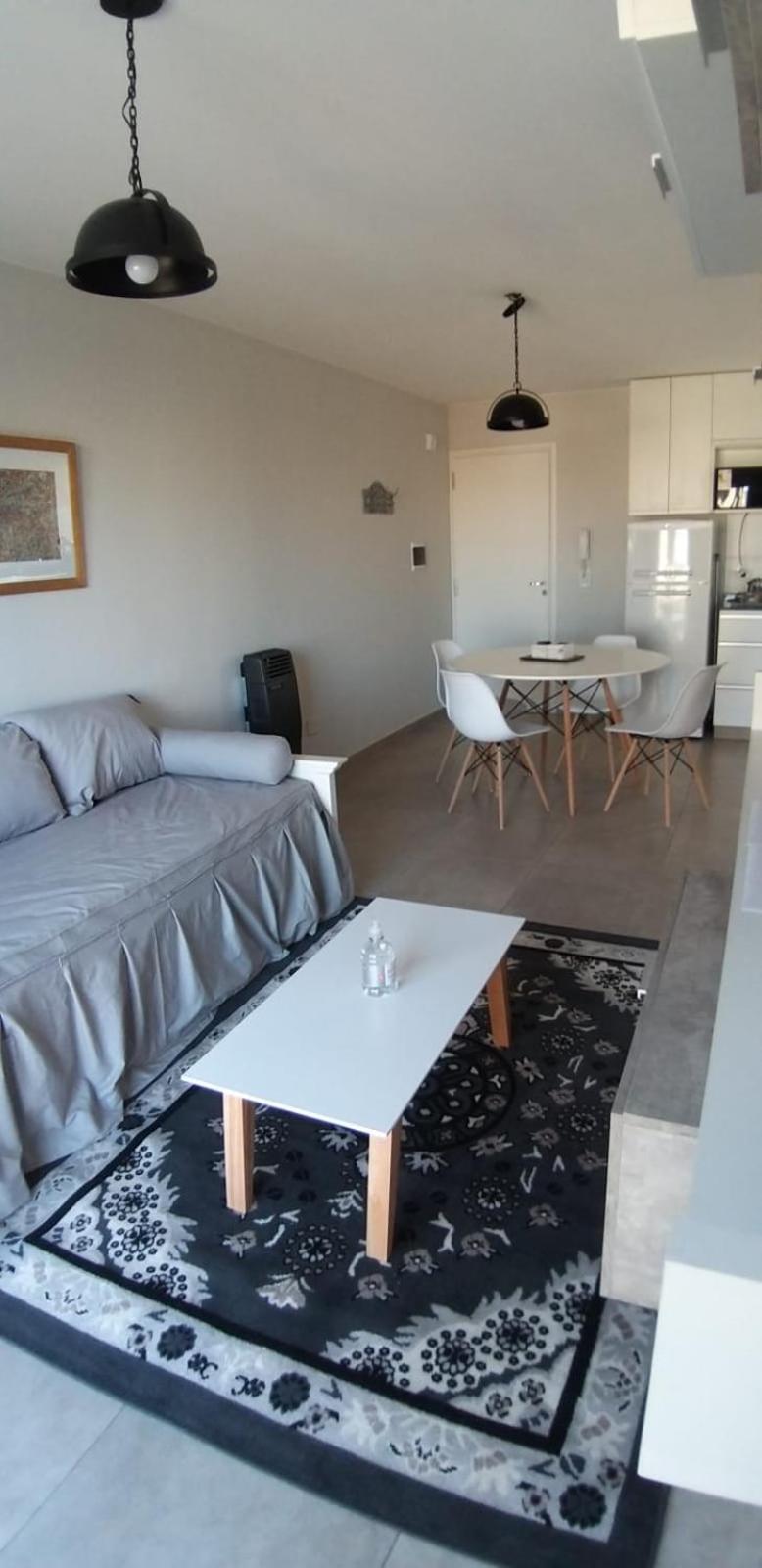 One-Bedroom Apartment photo 3