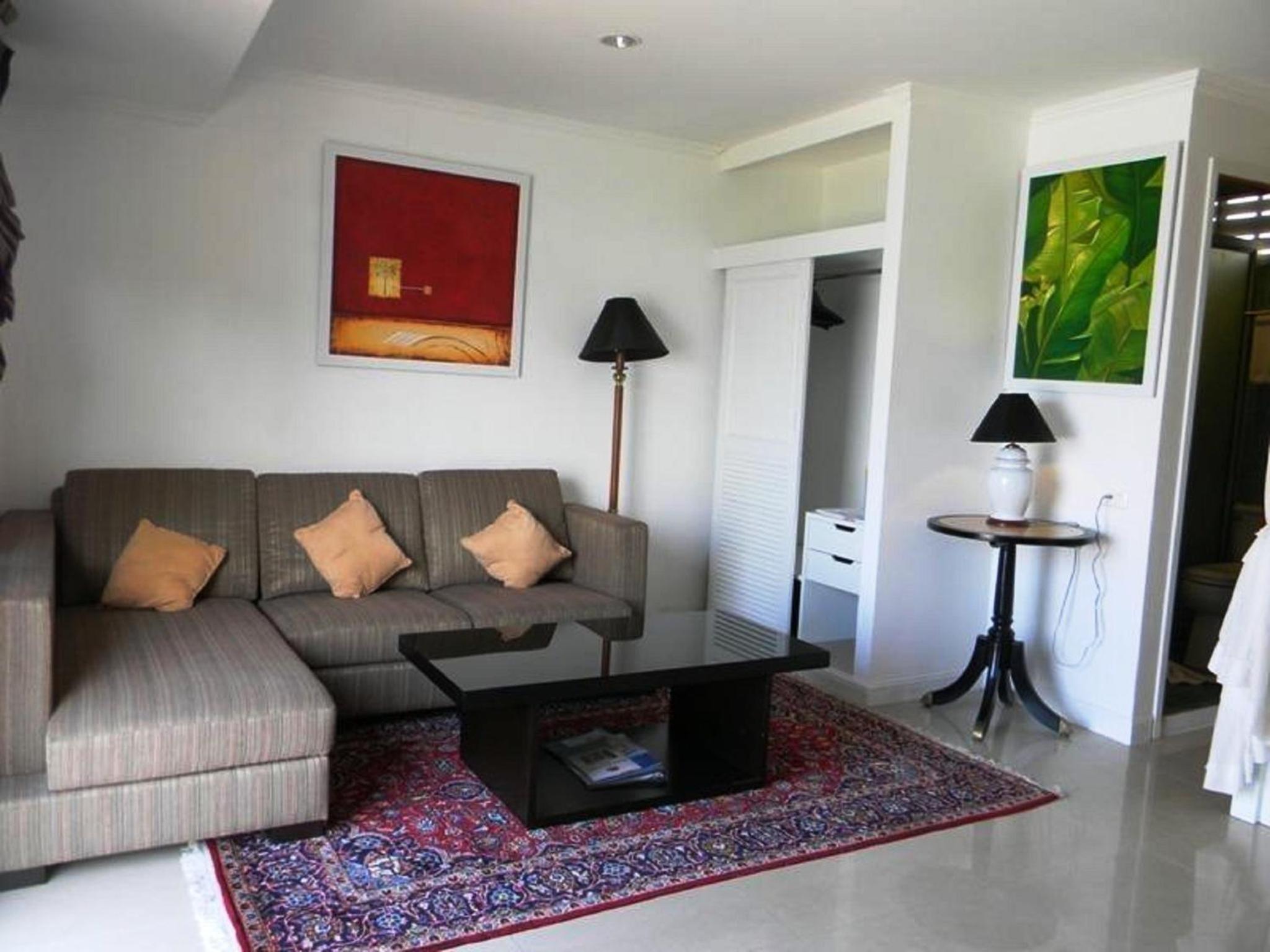 Penthouse Suite - Photo 6