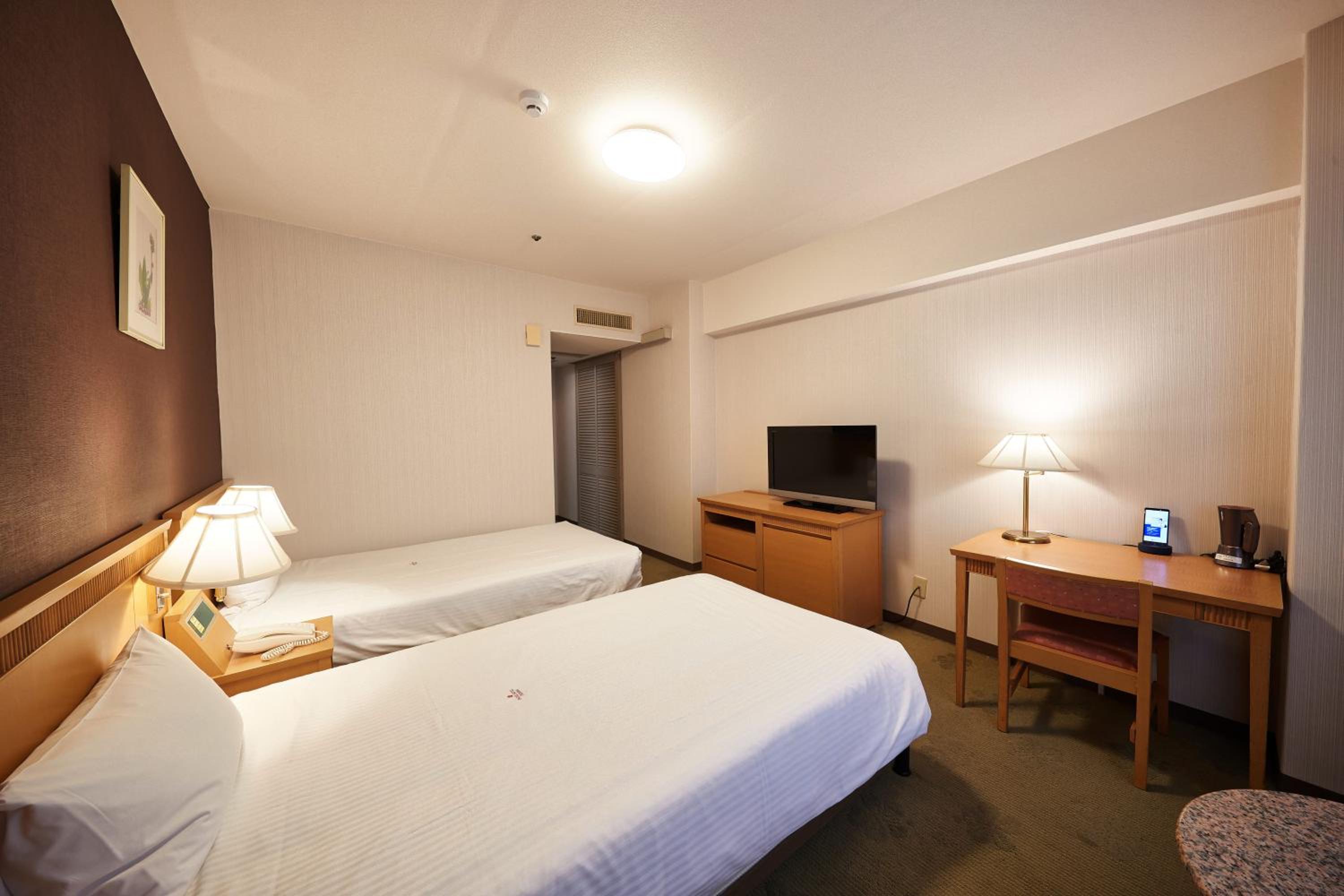 Standard Twin Room - Non-Smoking - Photo 4