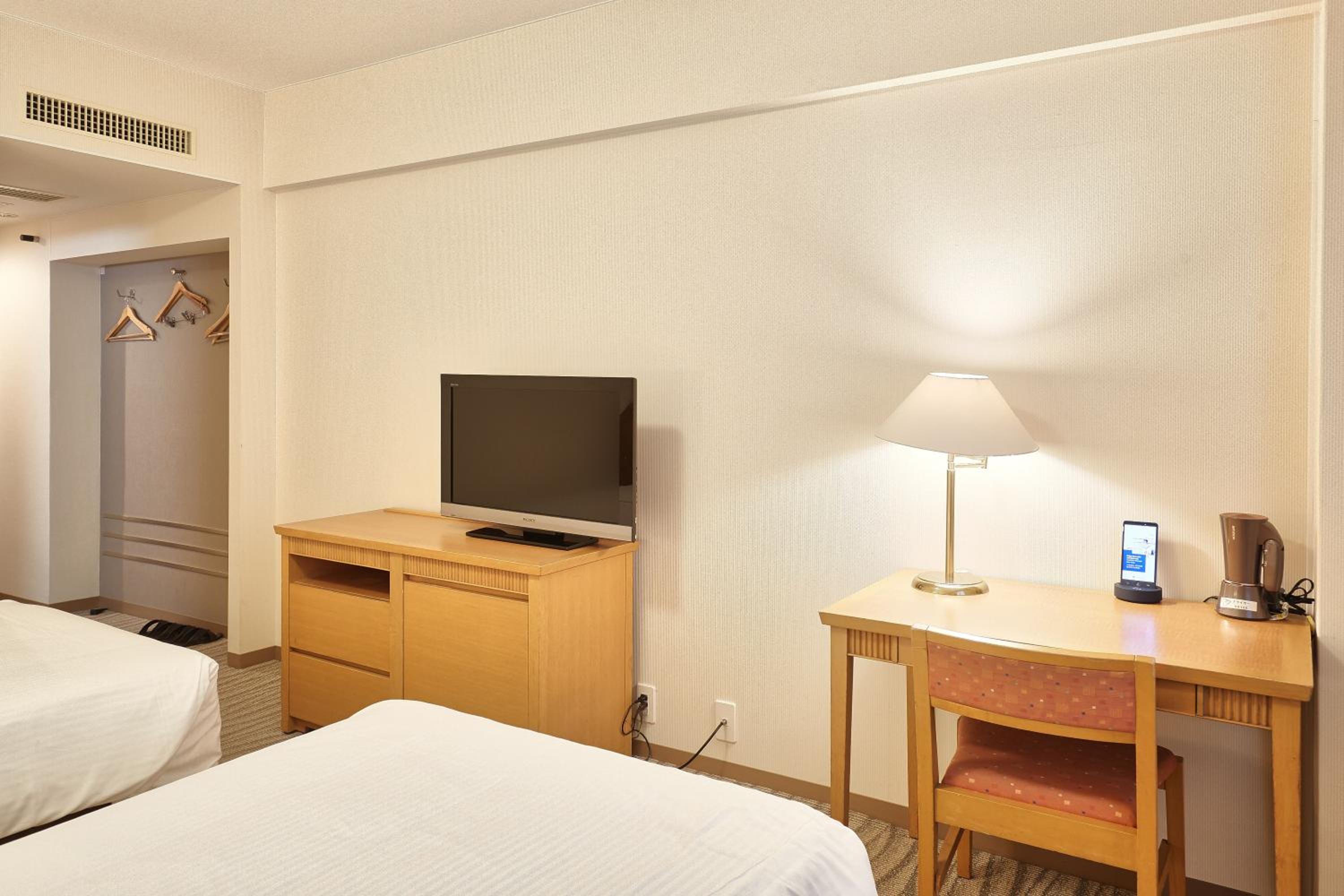 Comfort Twin Room - Non-Smoking(Including Free Parking) - Photo 8