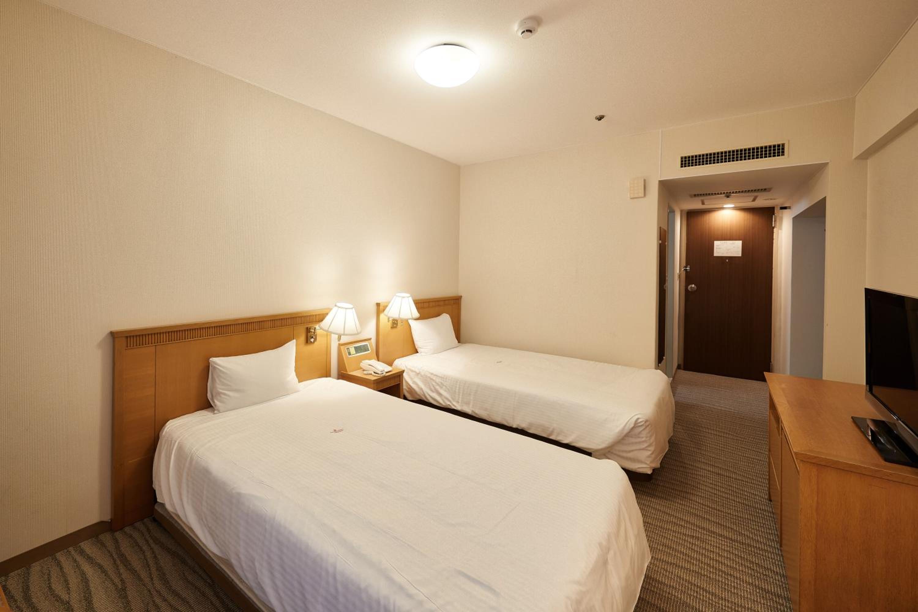 Comfort Twin Room - Non-Smoking(Including Free Parking) - Photo 9