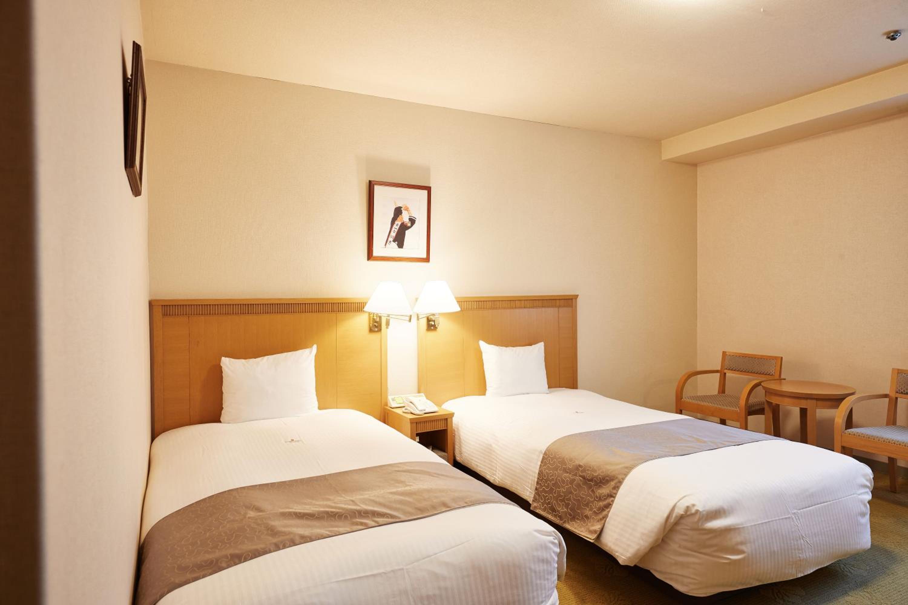 Superior Twin Room - Non-Smoking - Photo 2