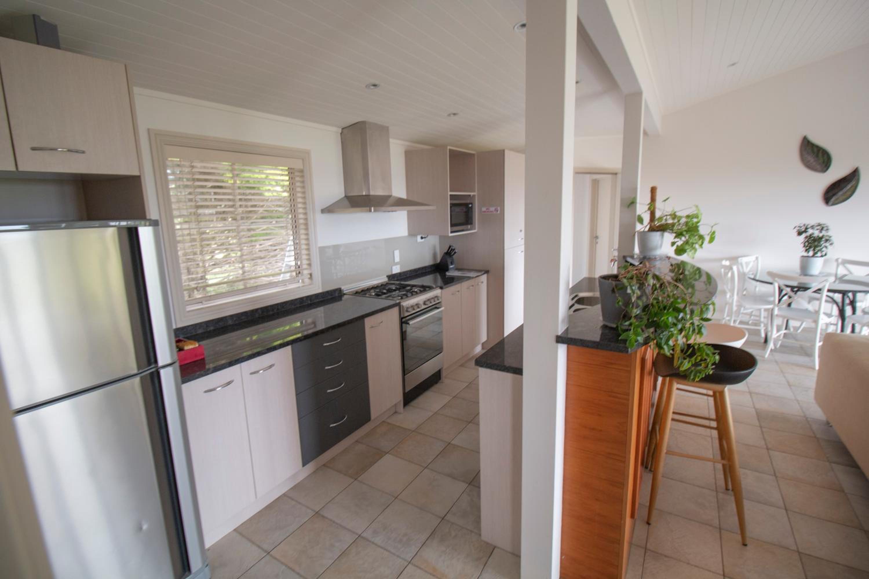 Two-Bedroom Bungalow photo 2