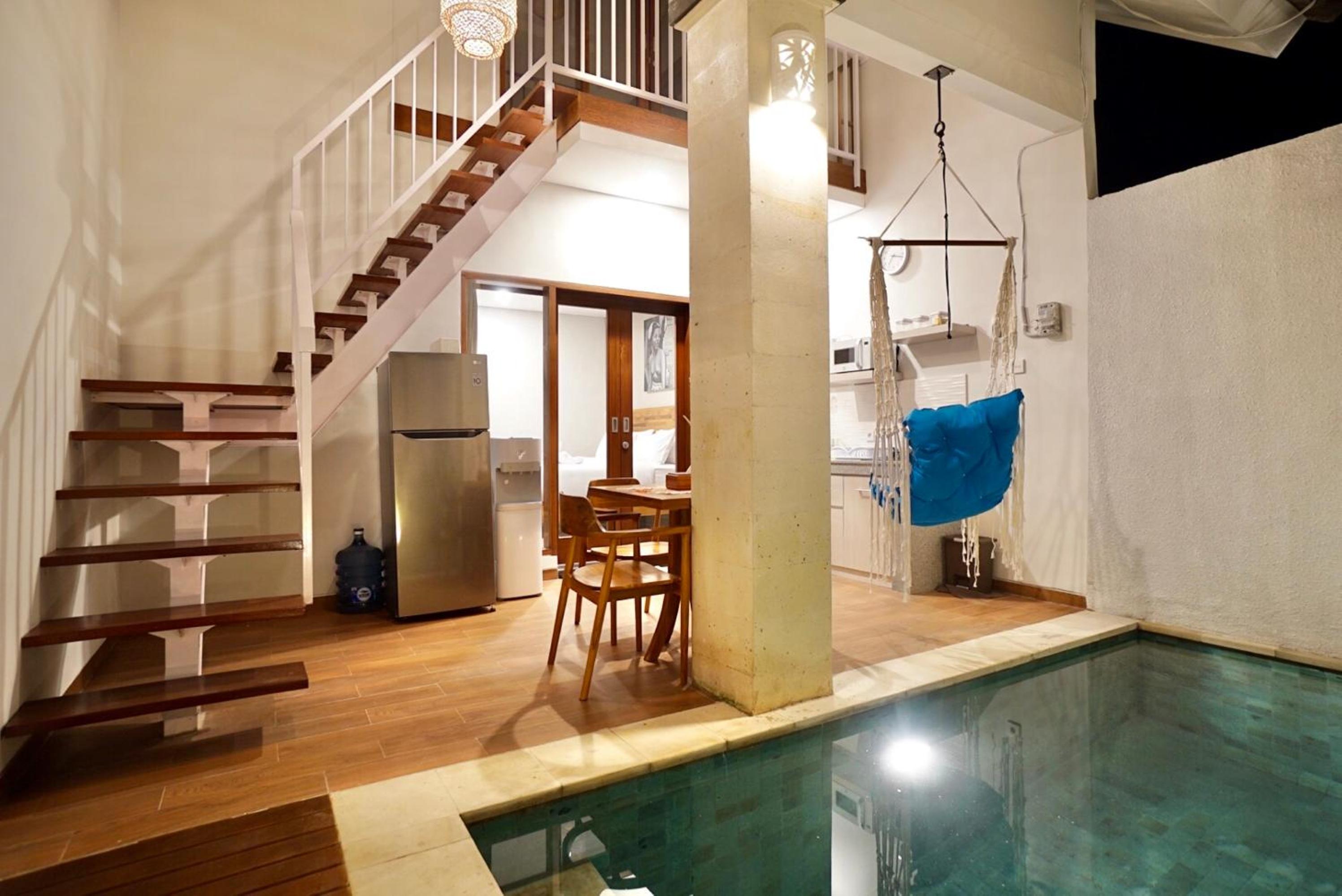 Two-Bedroom Villa - Photo 8