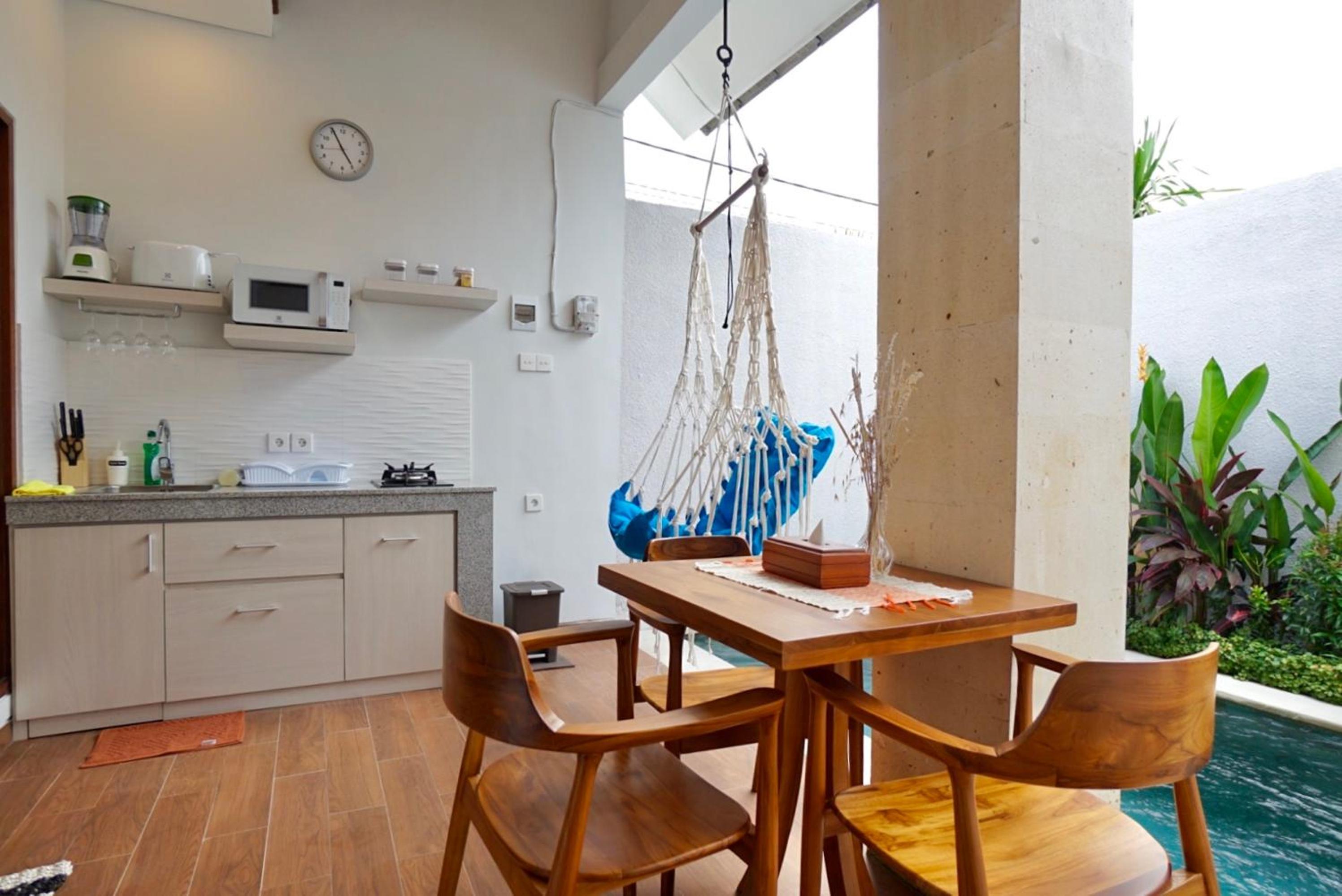 Two-Bedroom Villa - Photo 4