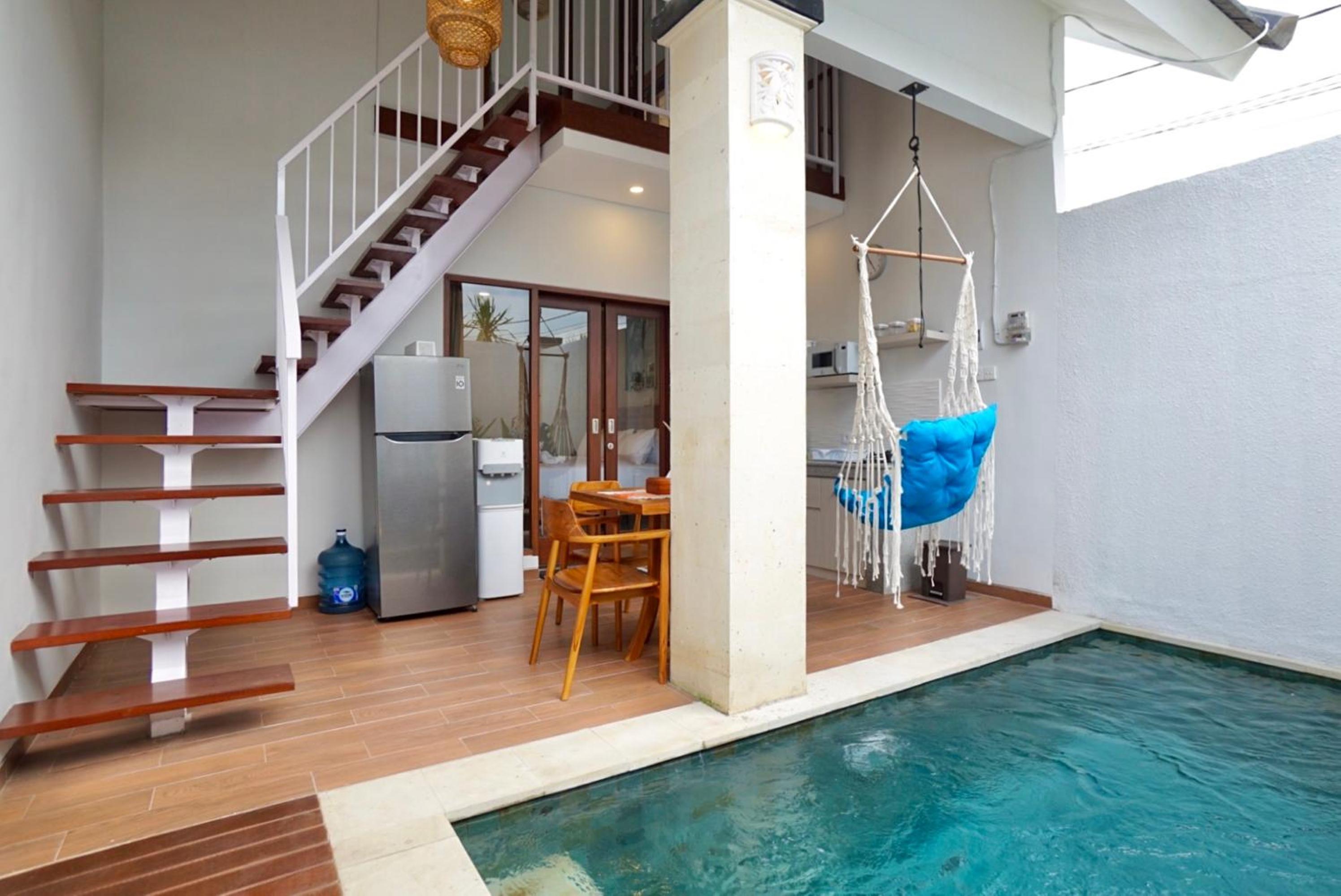 Two-Bedroom Villa - Photo 3