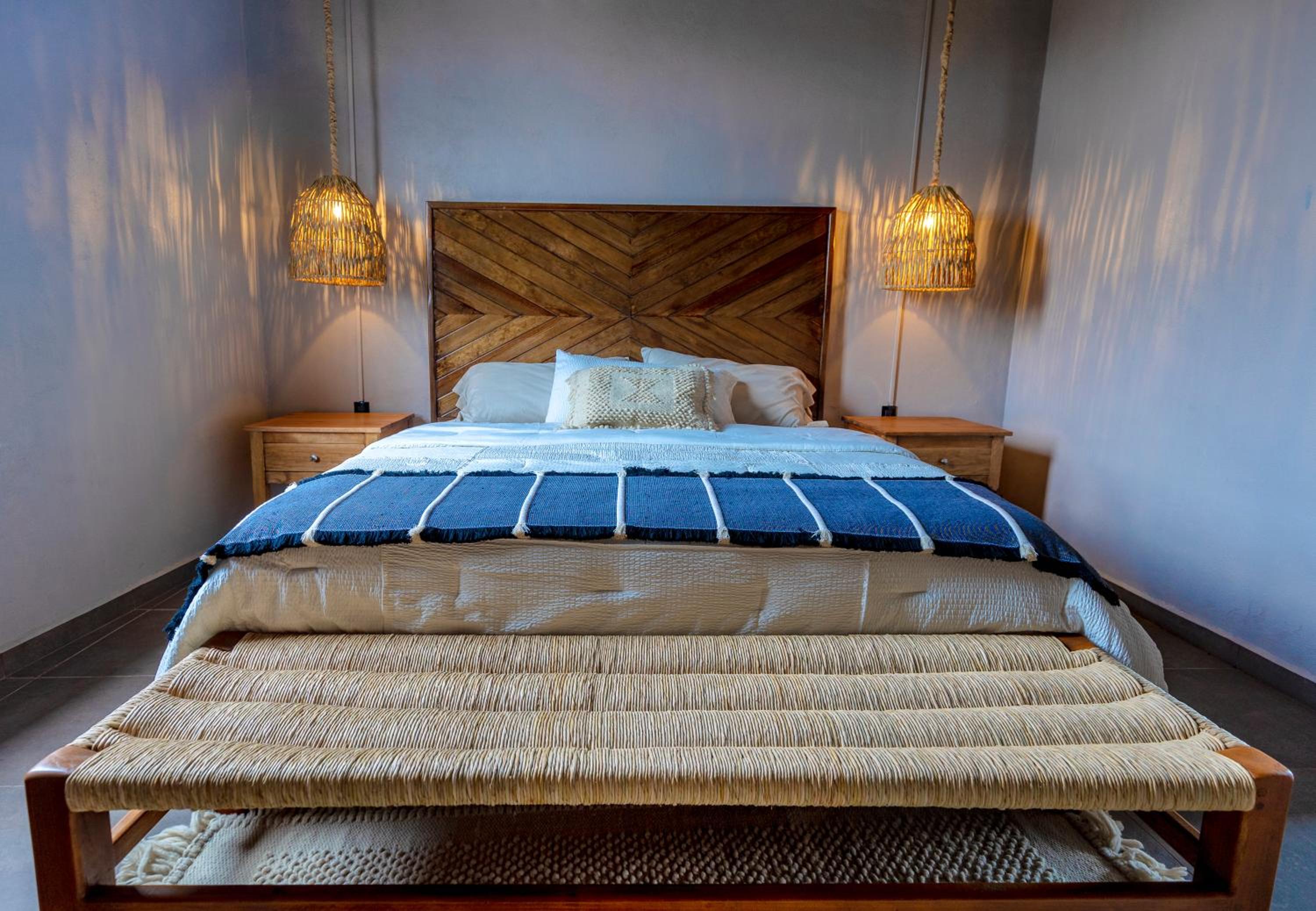 Double Room - Photo 8