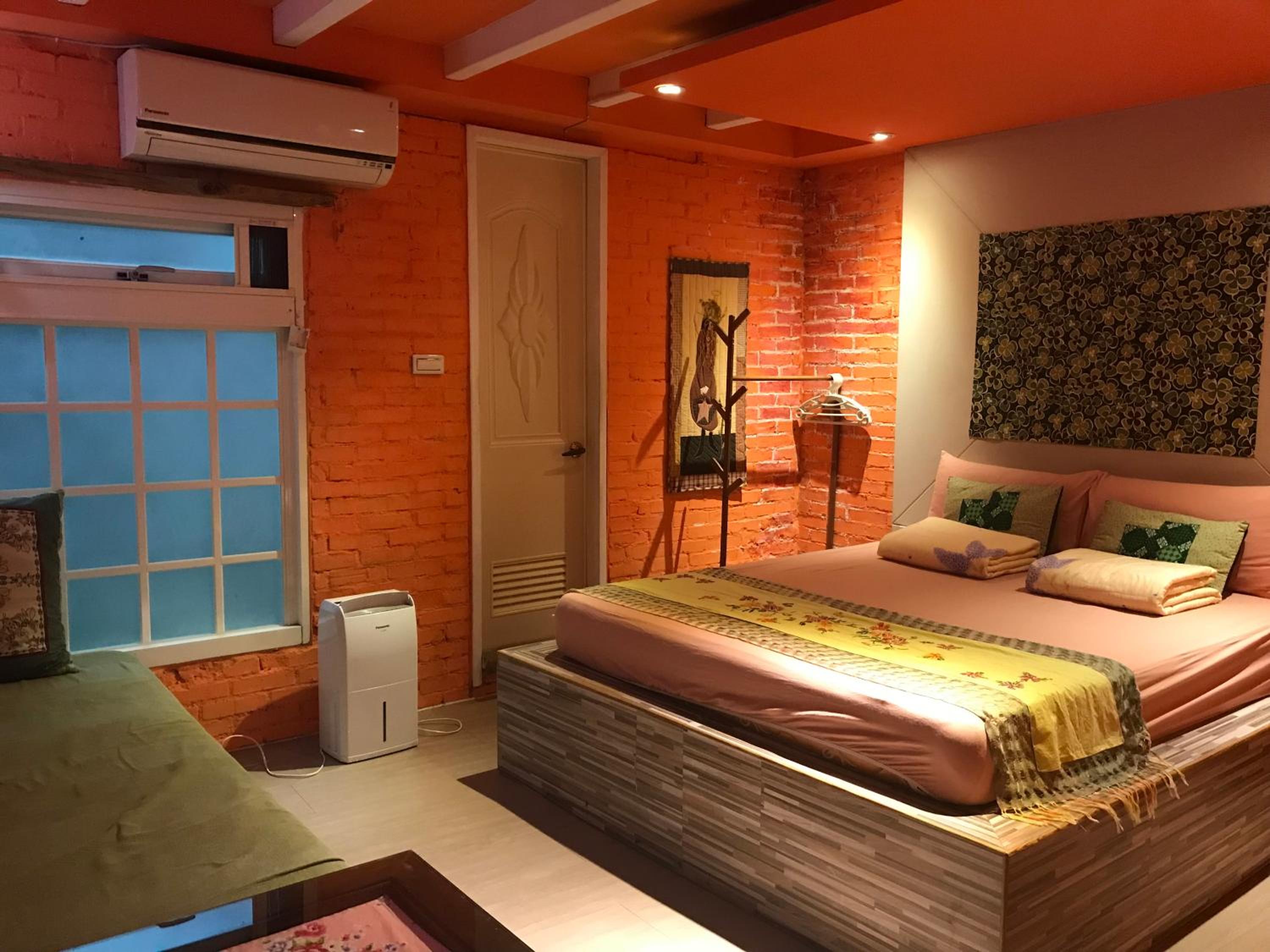Triple Room with Private Bathroom photo 1