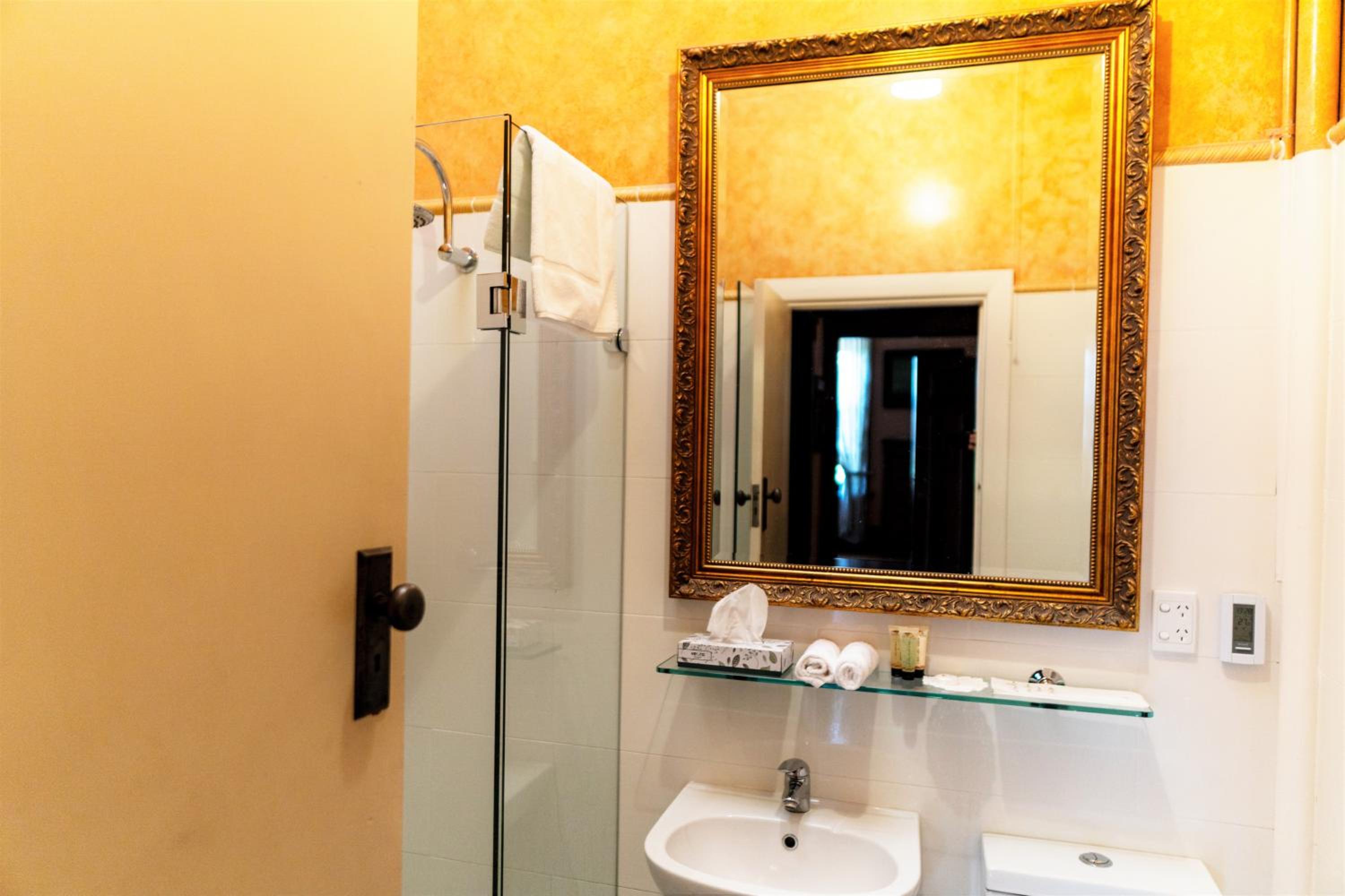 One-Bedroom Apartment - Musica Viva
