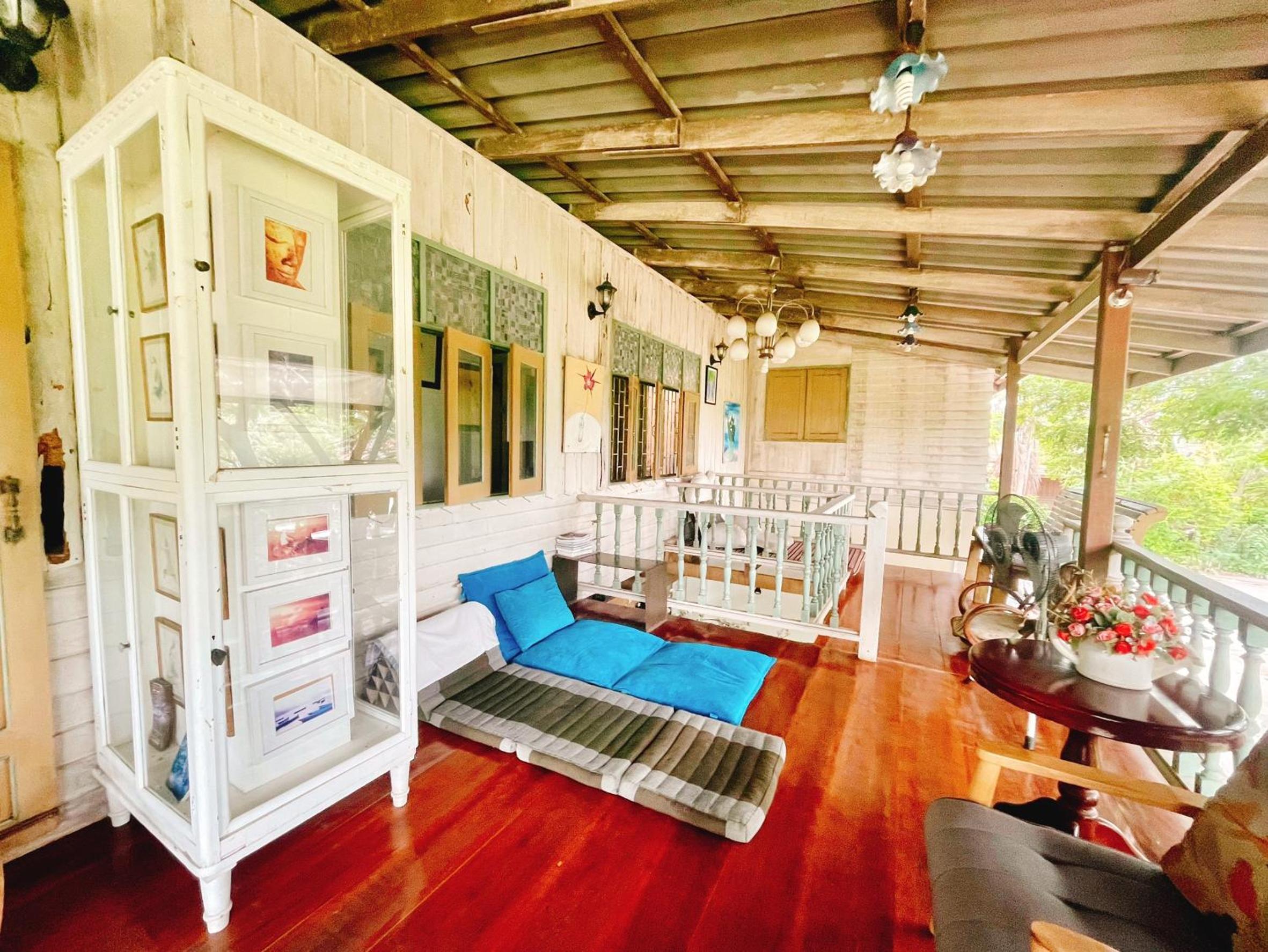 Family Room with Balcony - Photo 8