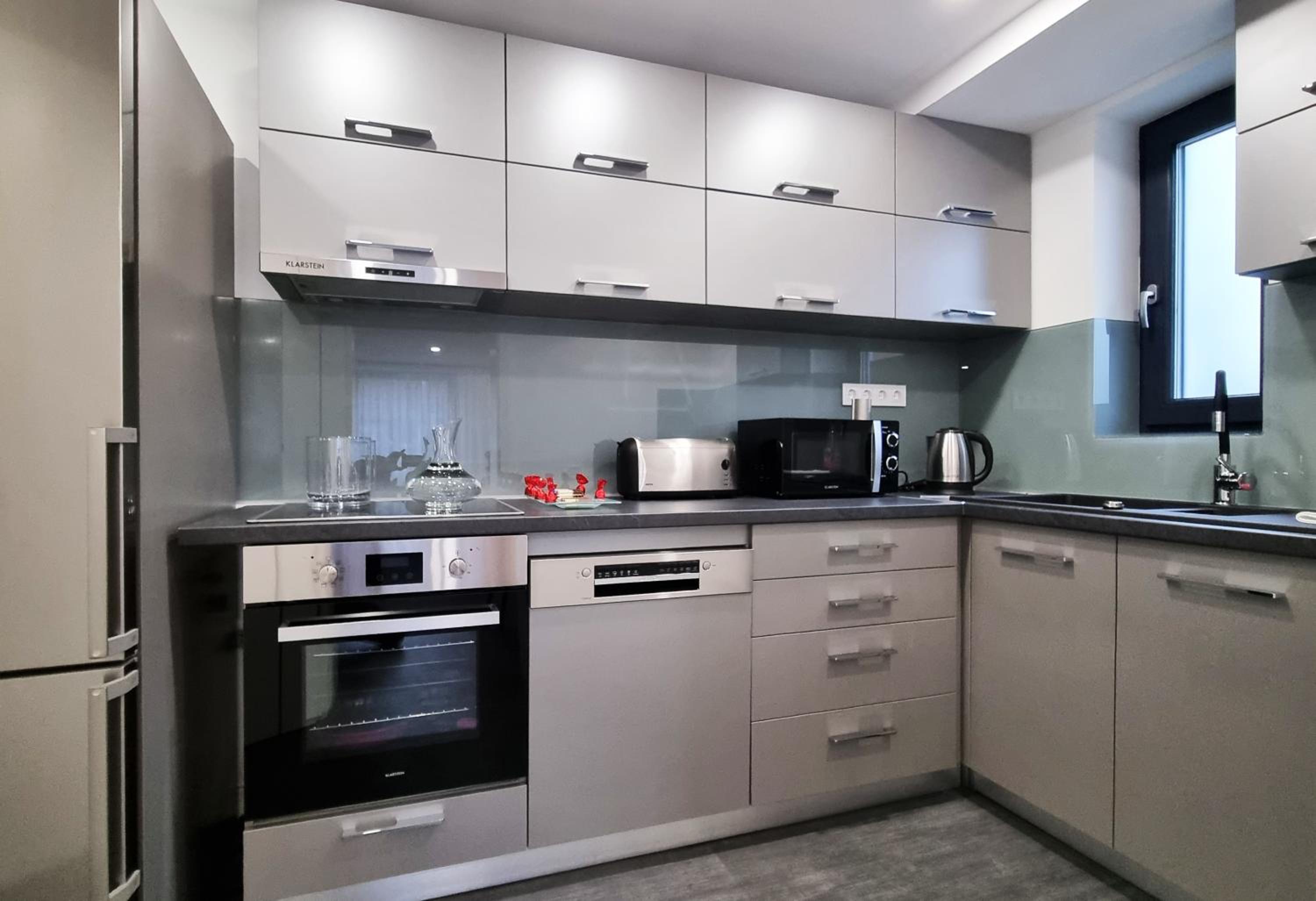 Double Room - Photo 16