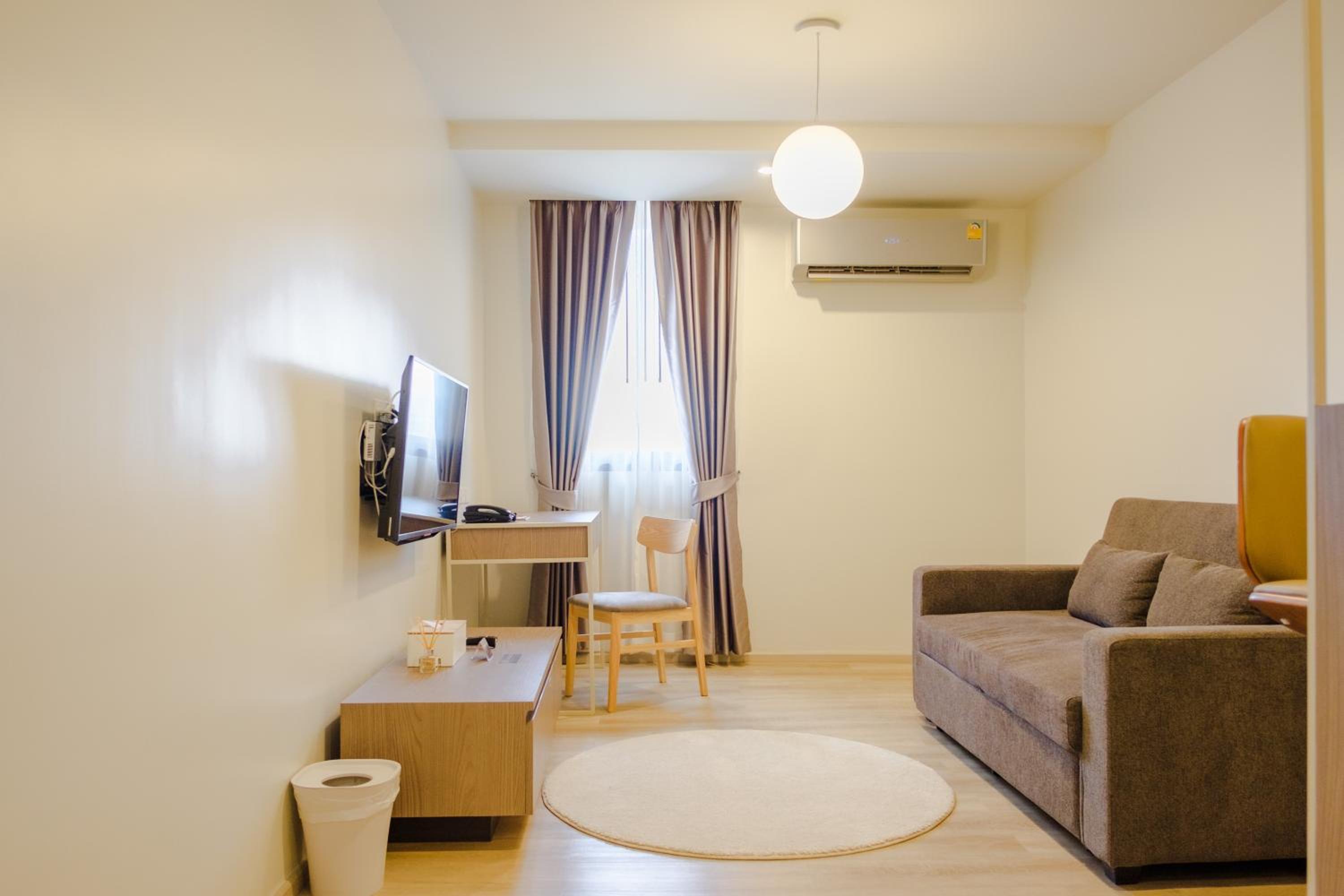 Family Suite - Photo 6