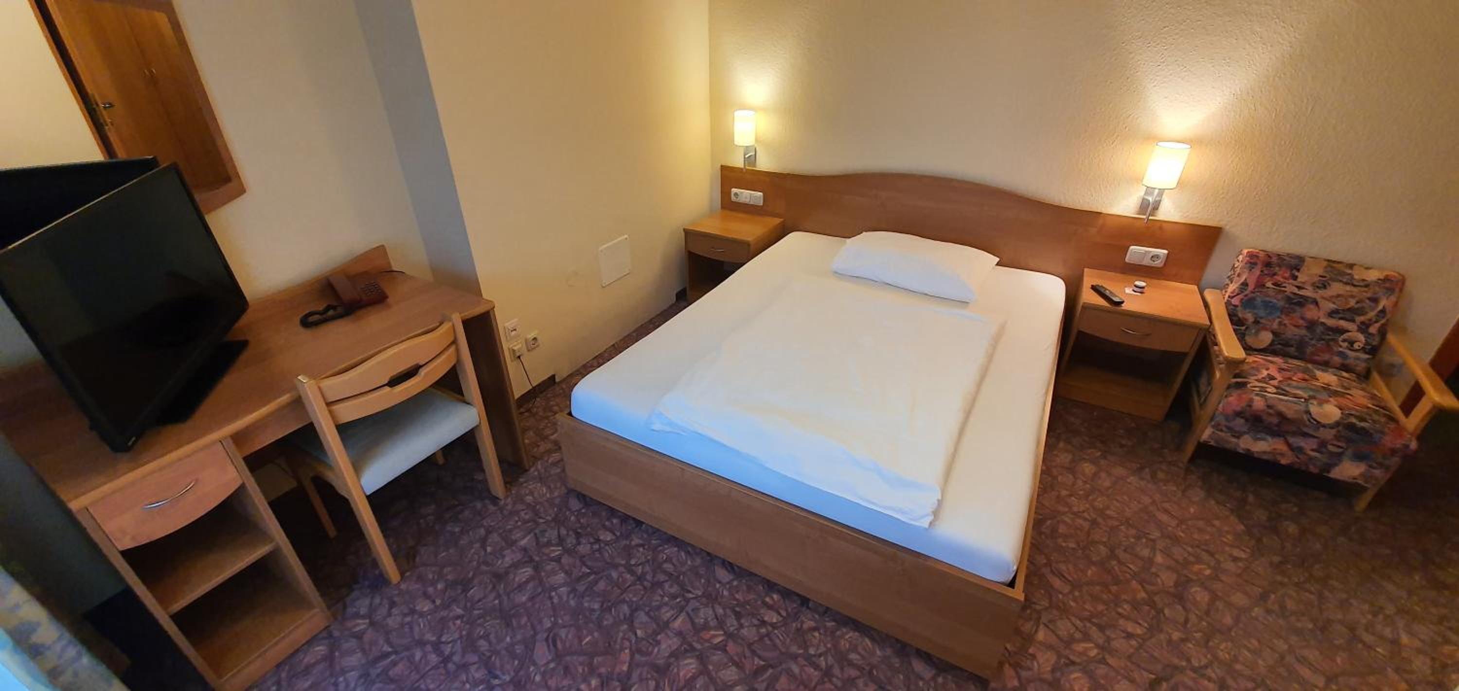 Single Room with Balcony