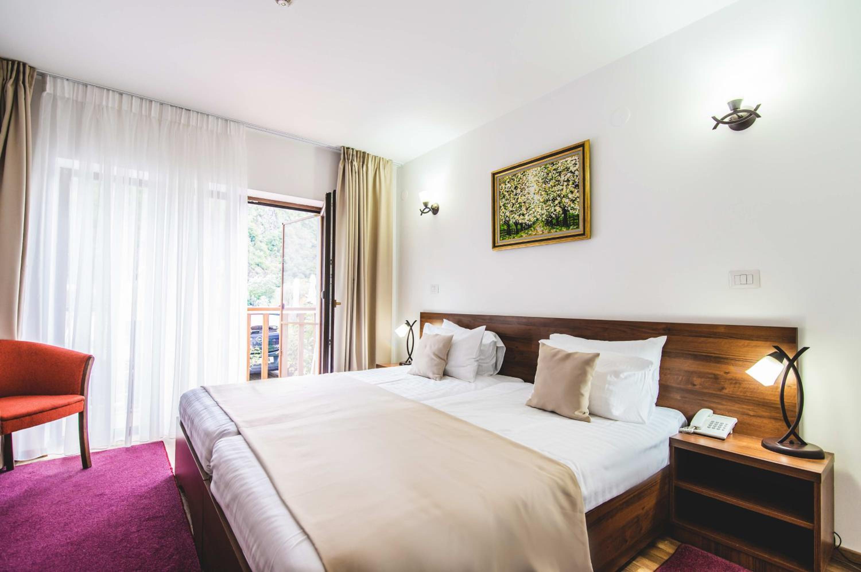 Superior Double or Twin Room with Balcony Building A - Photo 1