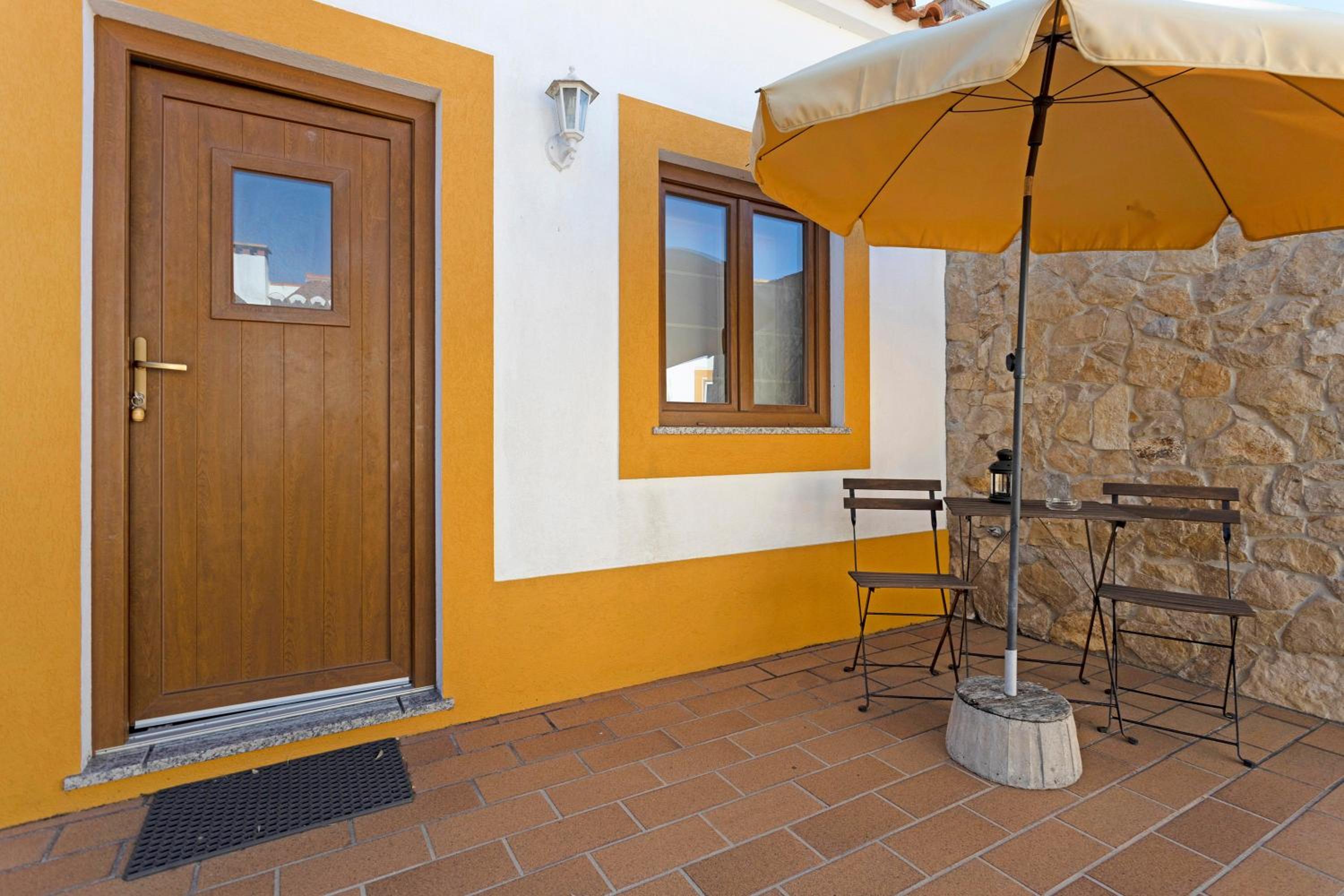 One-Bedroom House - Photo 7