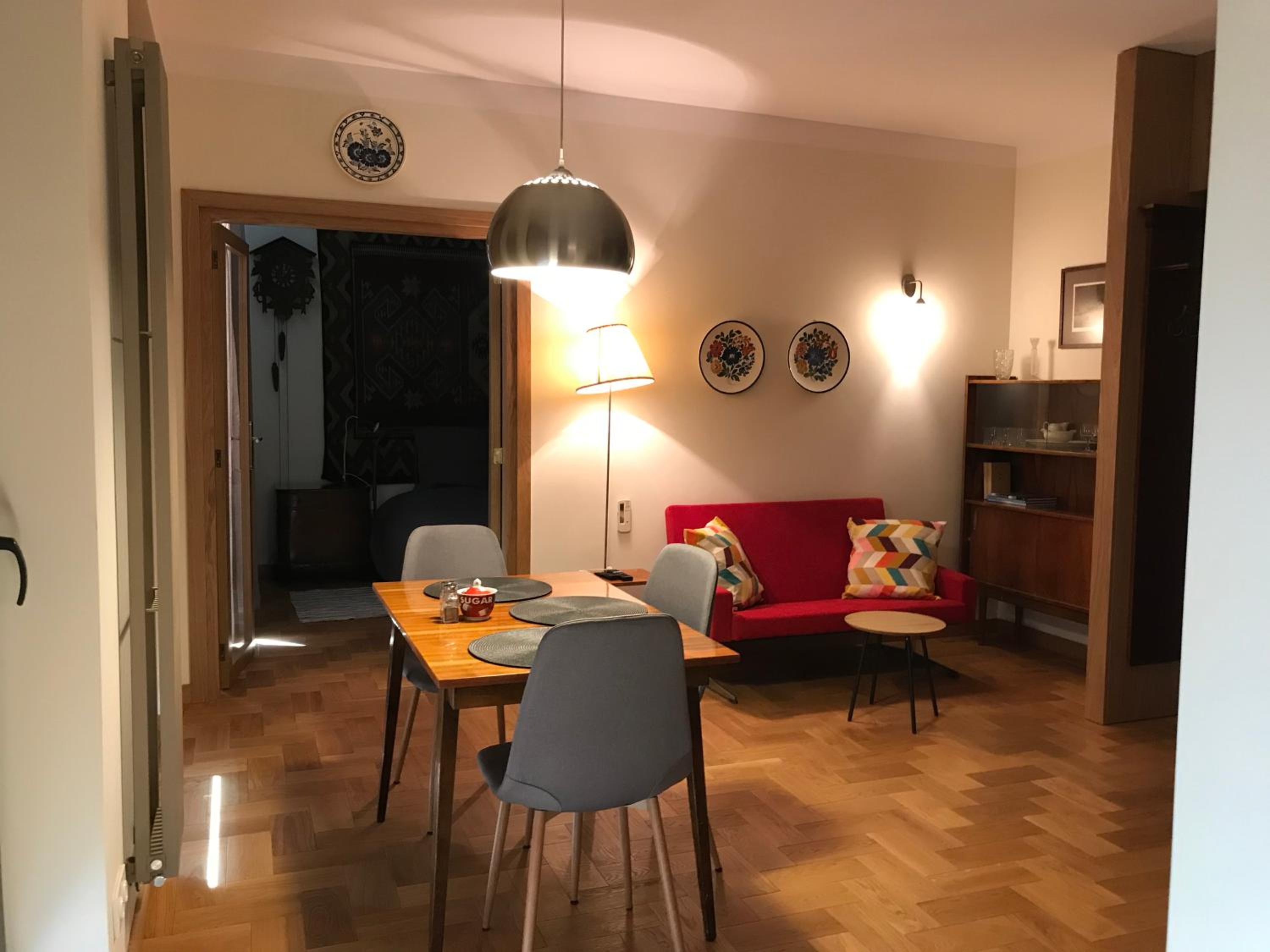 One-Bedroom Apartment - Photo 5