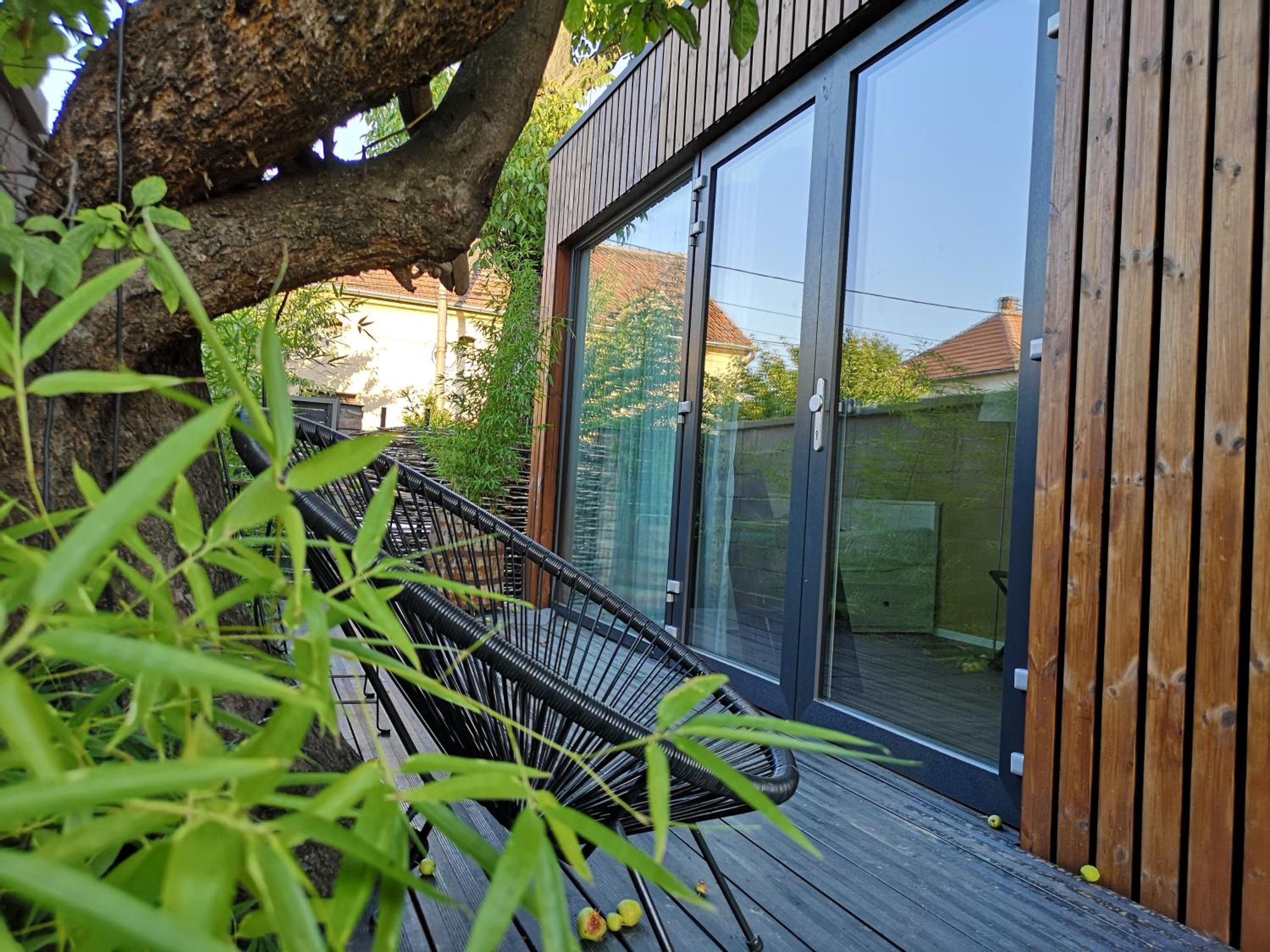 Bungalow photo 1