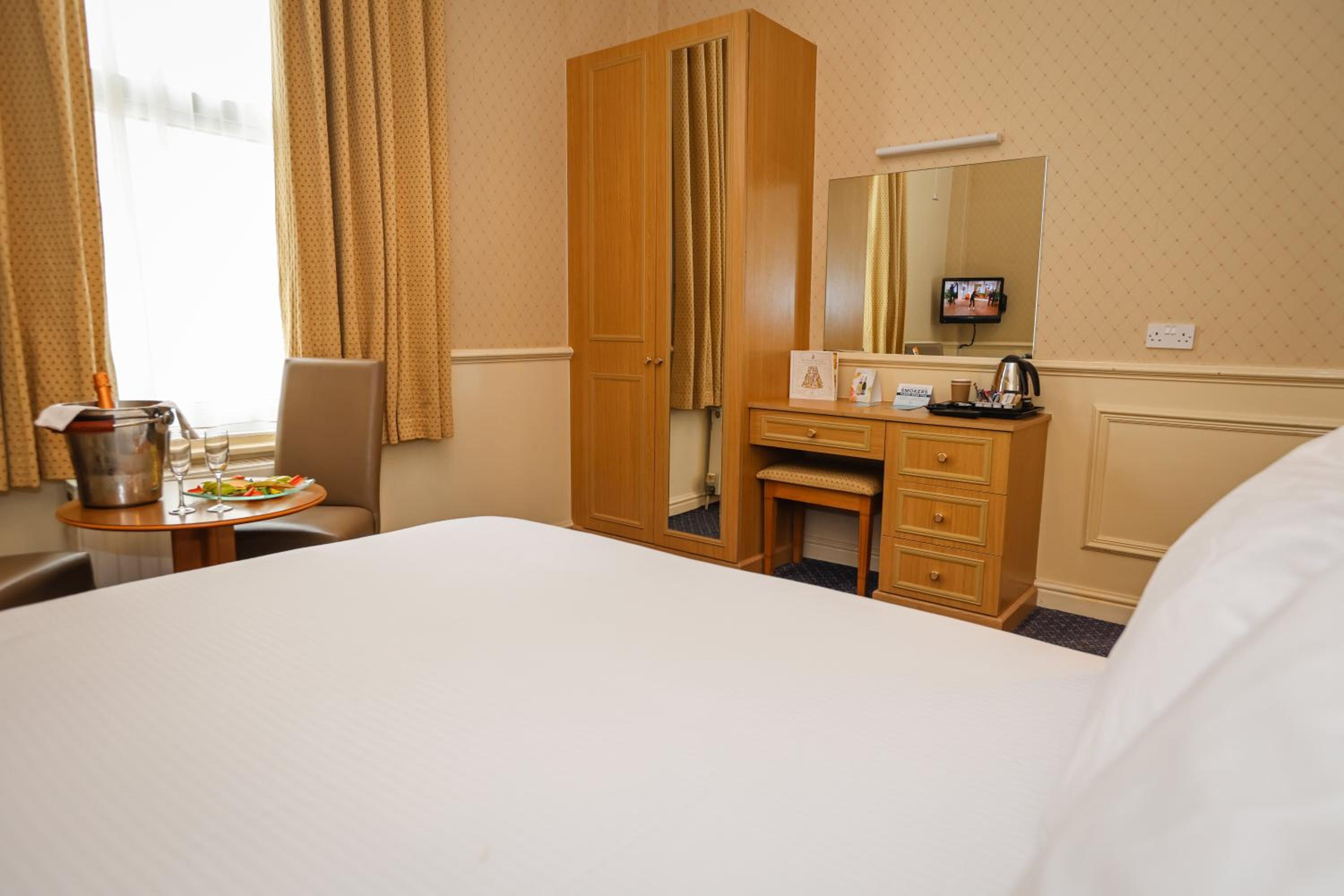 Double Room - Photo 1