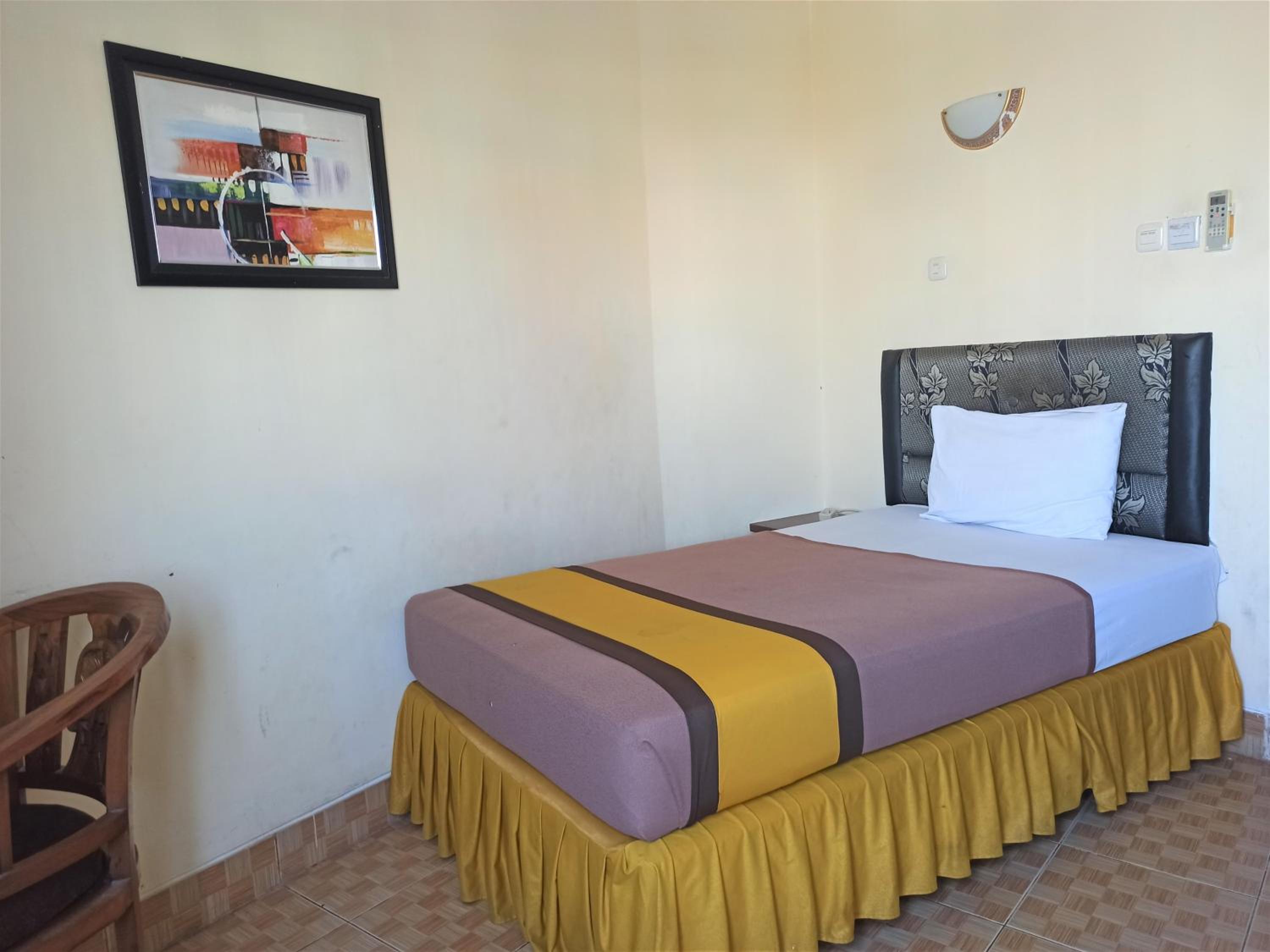 Standard Single Room