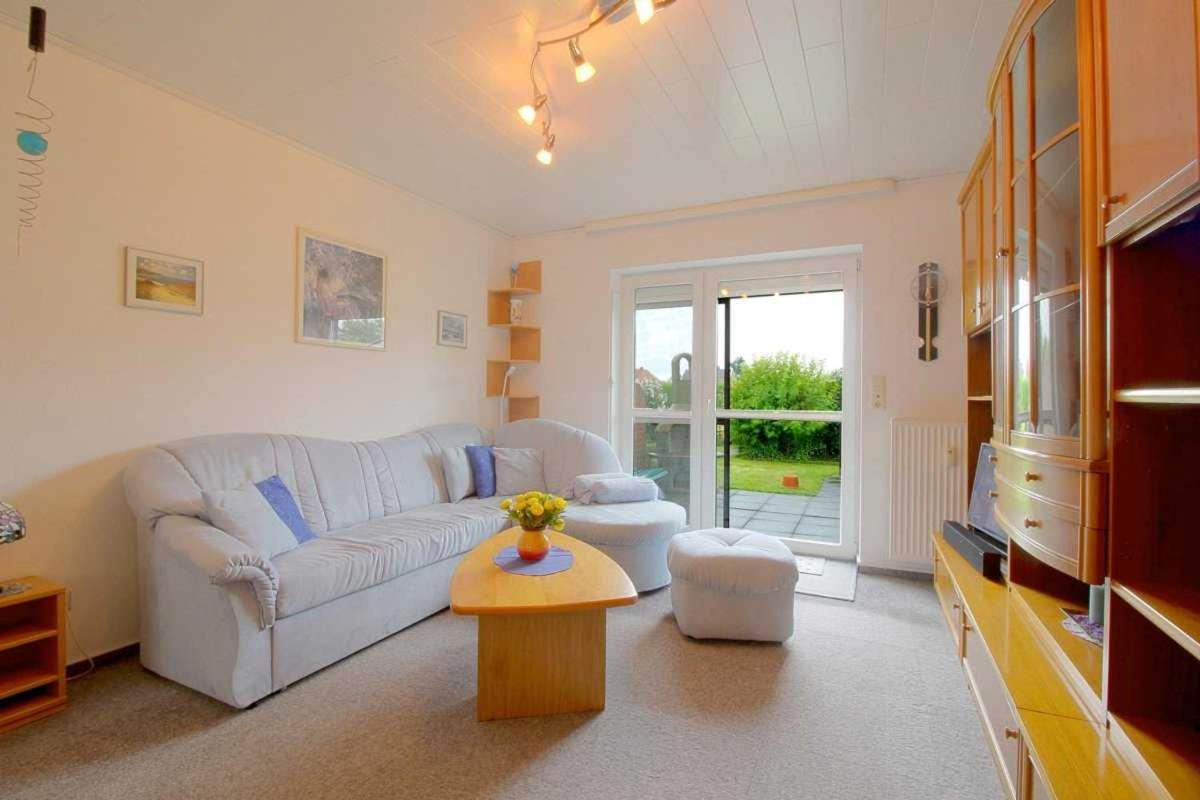 Apartment With Terrace photo 2