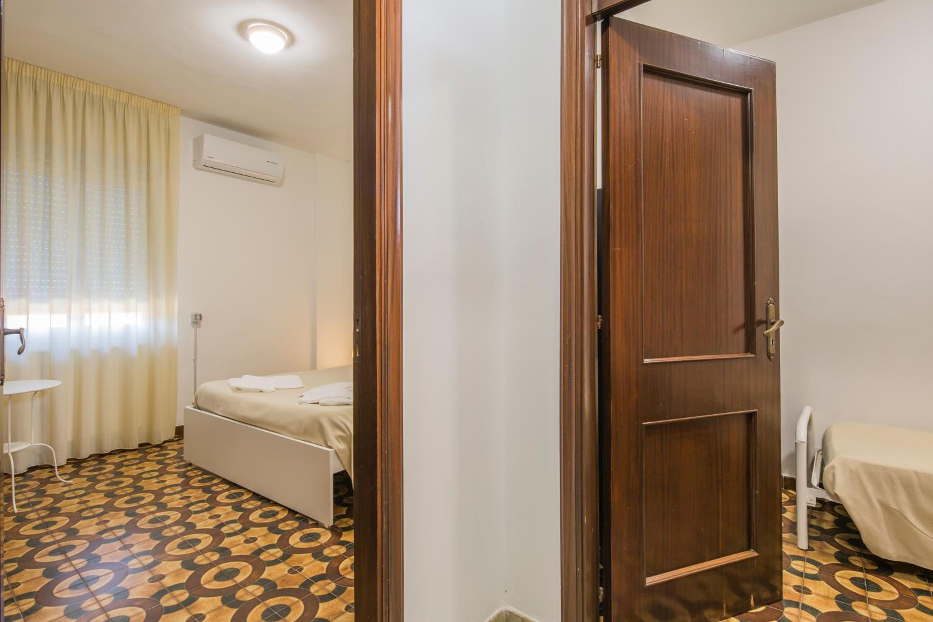 Quadruple Room with Balcony photo 1