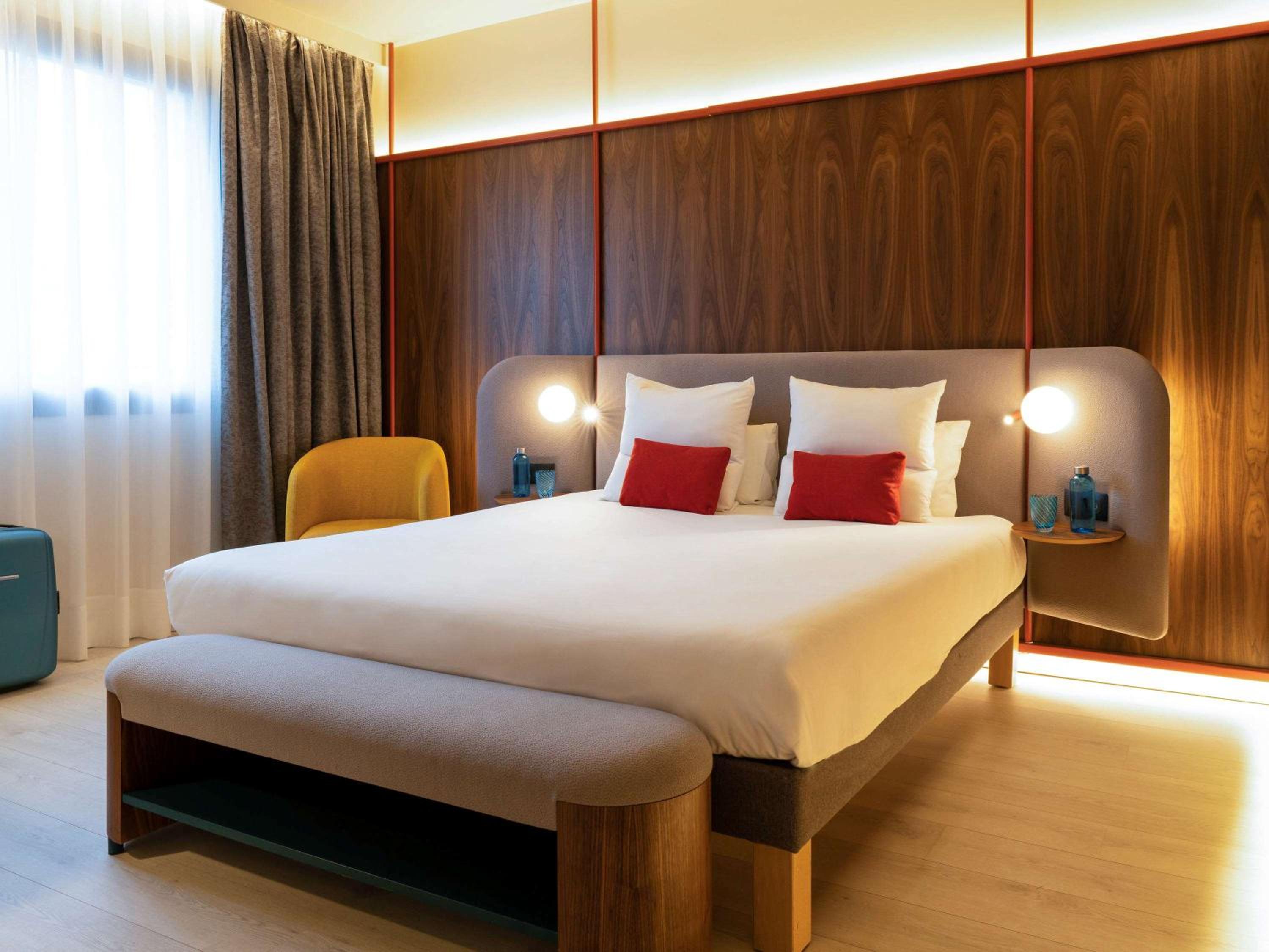 Superior Double Room with Living Room