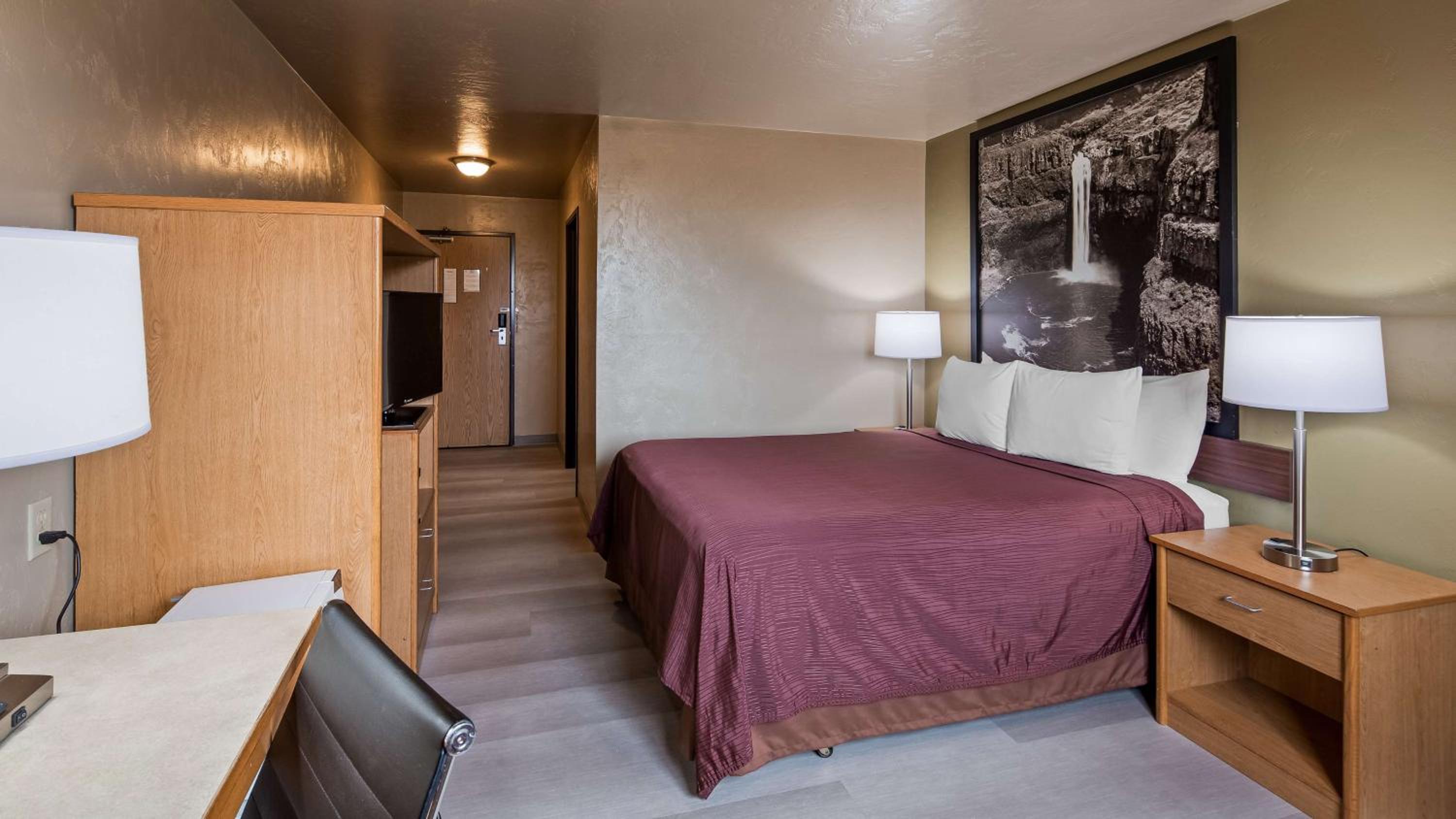 Queen Room - Photo 6