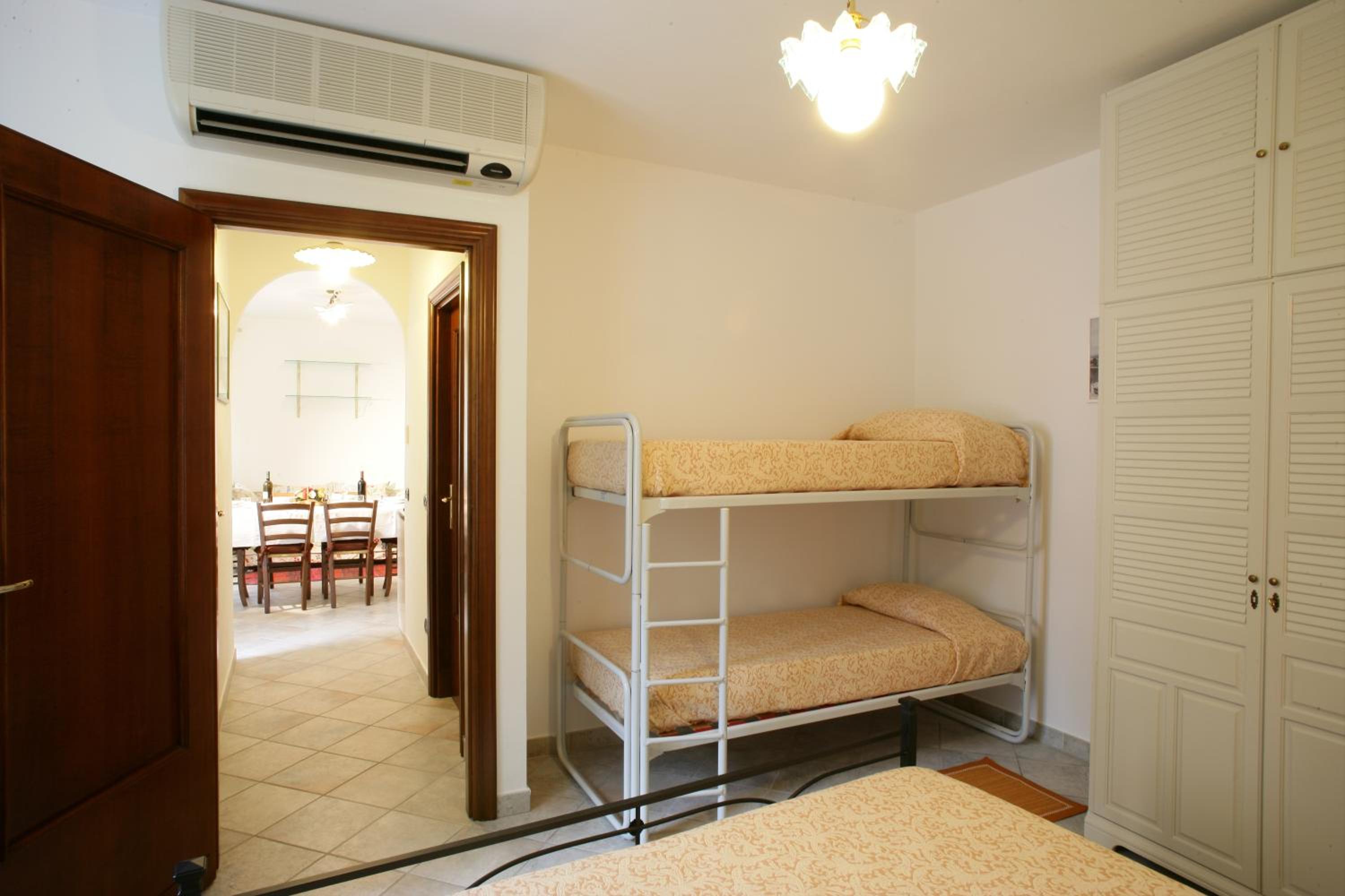 Apartment - Ground Floor photo 2
