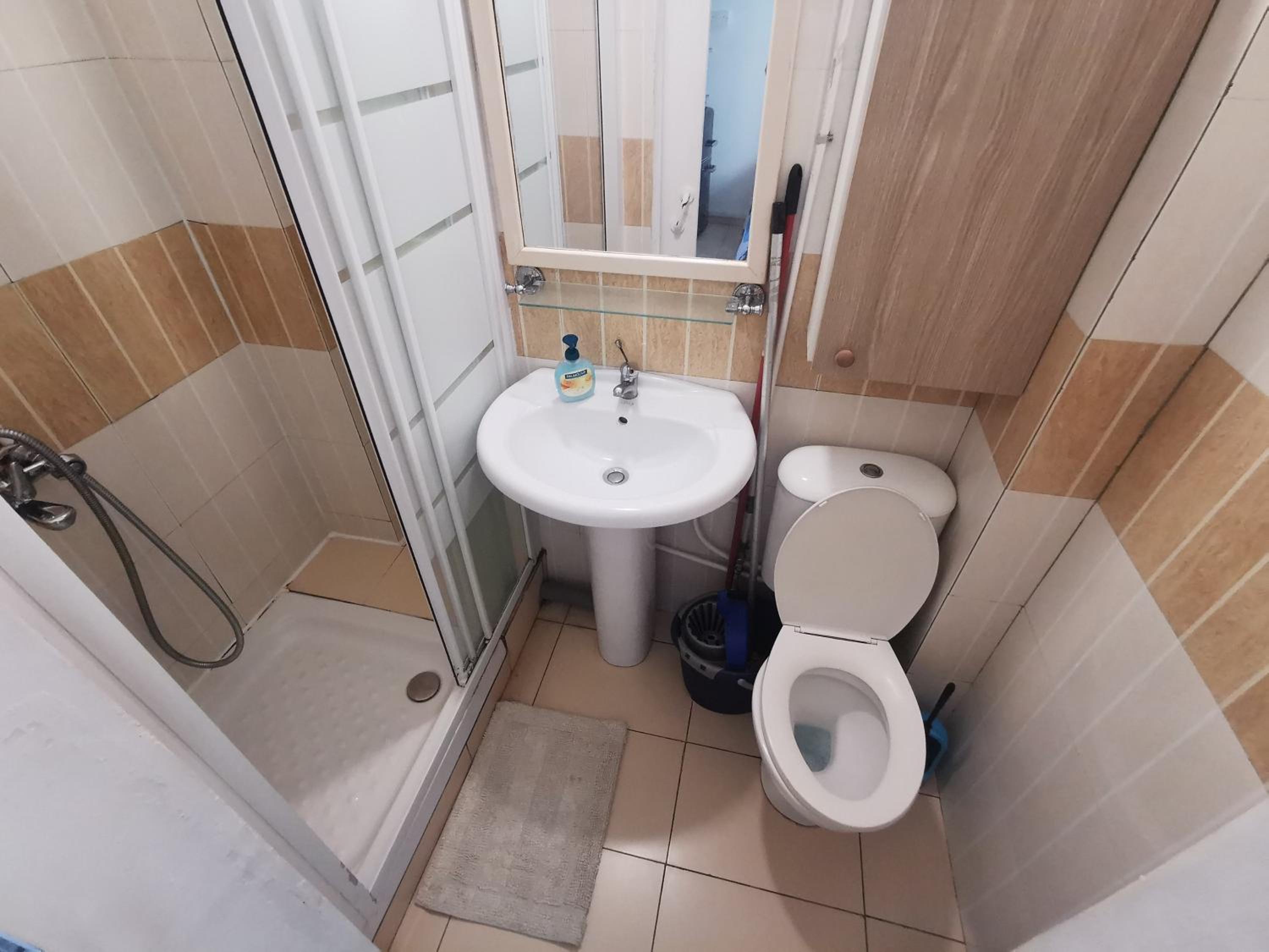 Apartment - Photo 19
