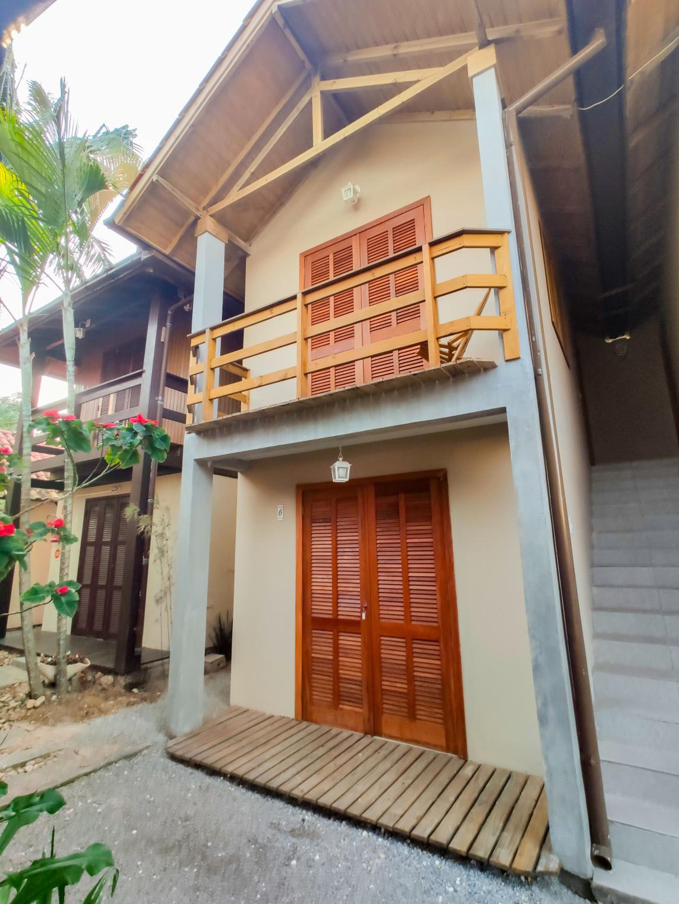 One-Bedroom Chalet - Photo 5