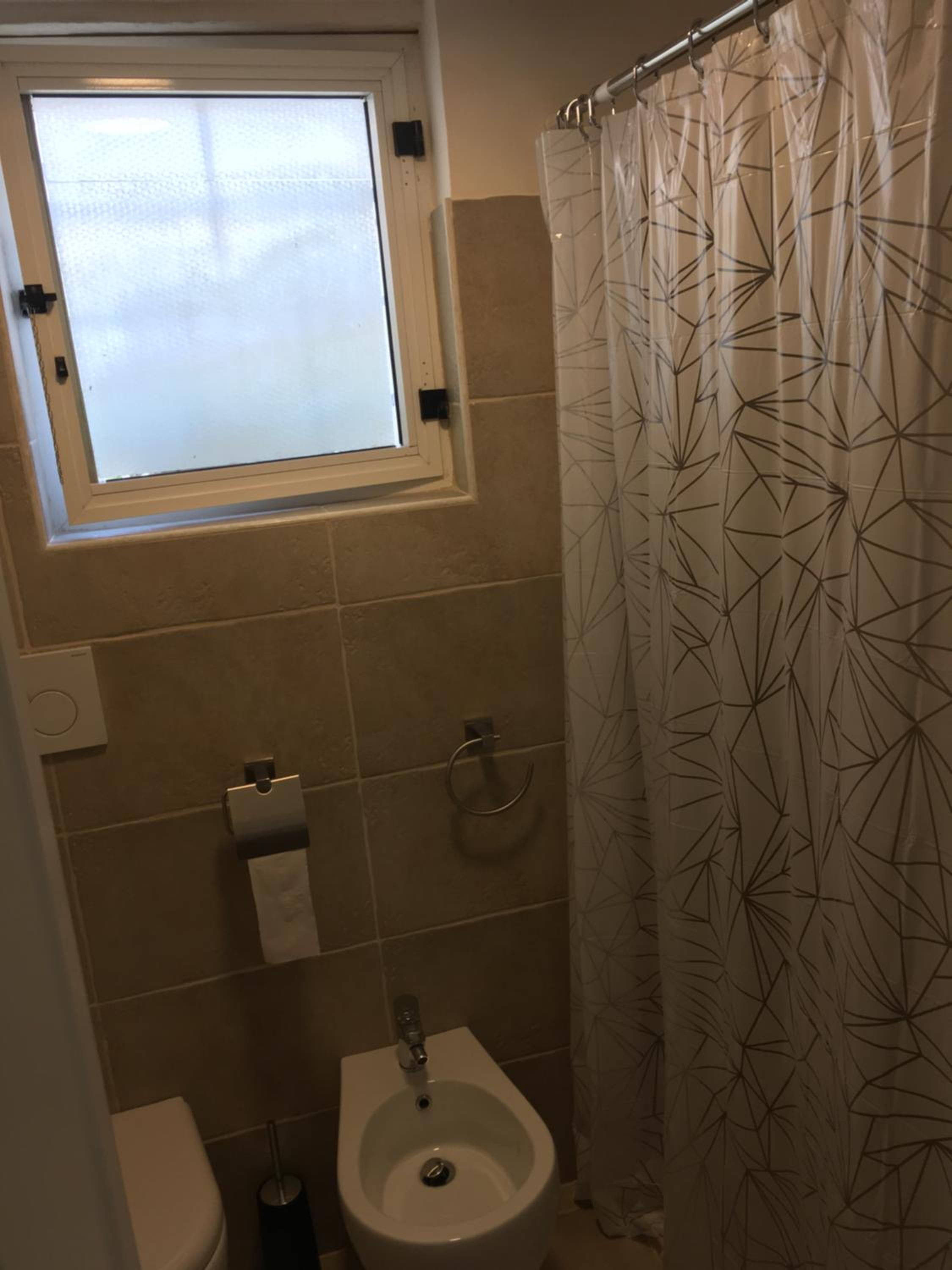 One-Bedroom Apartment - Photo 14