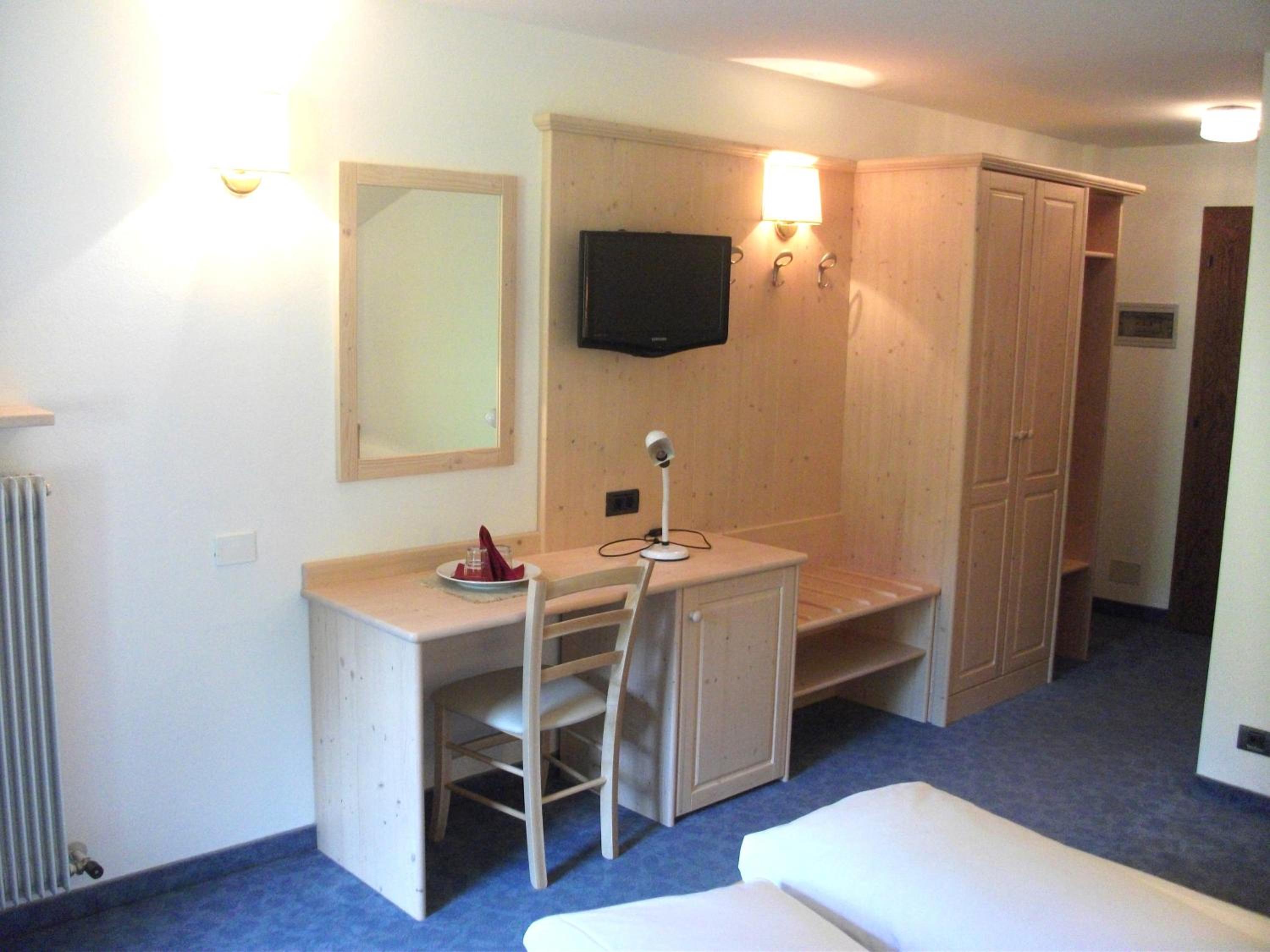 Double Room with Balcony photo 2