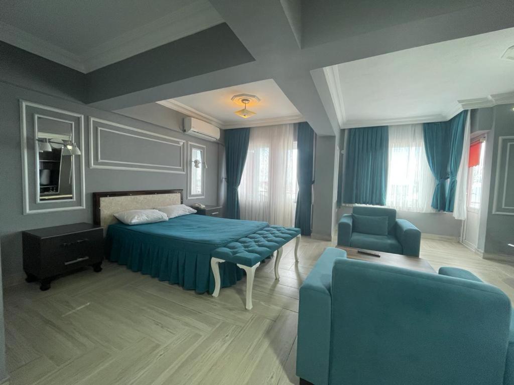Large Double Room photo 3