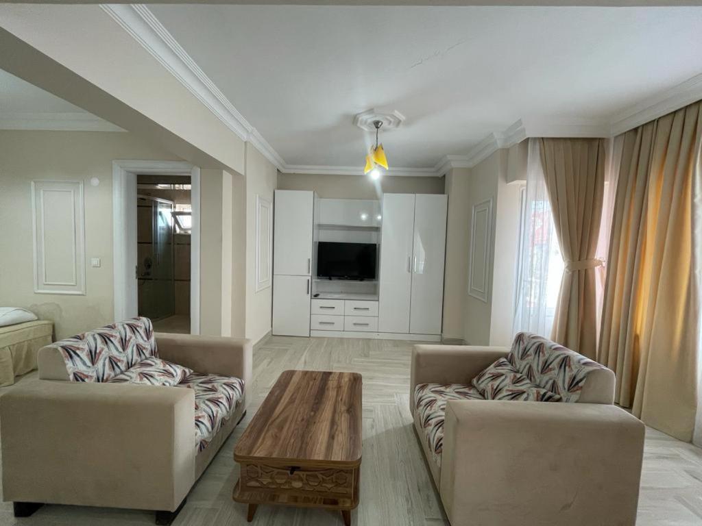 Large Double Room photo 2