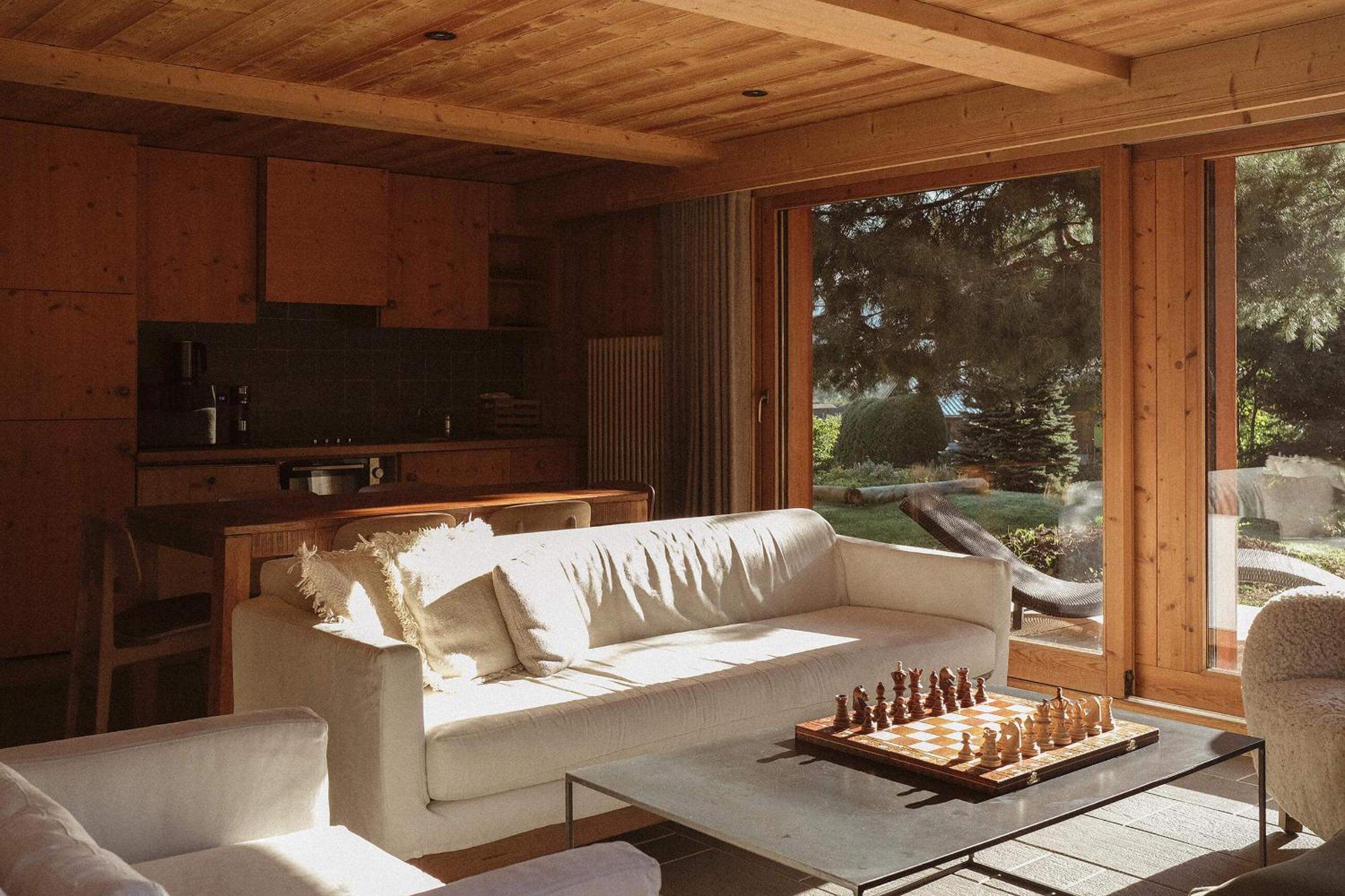 Three-Bedroom Suite - Photo 6