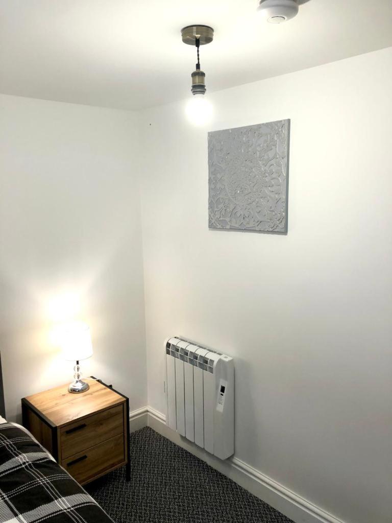 Two-Bedroom Apartment - Photo 9